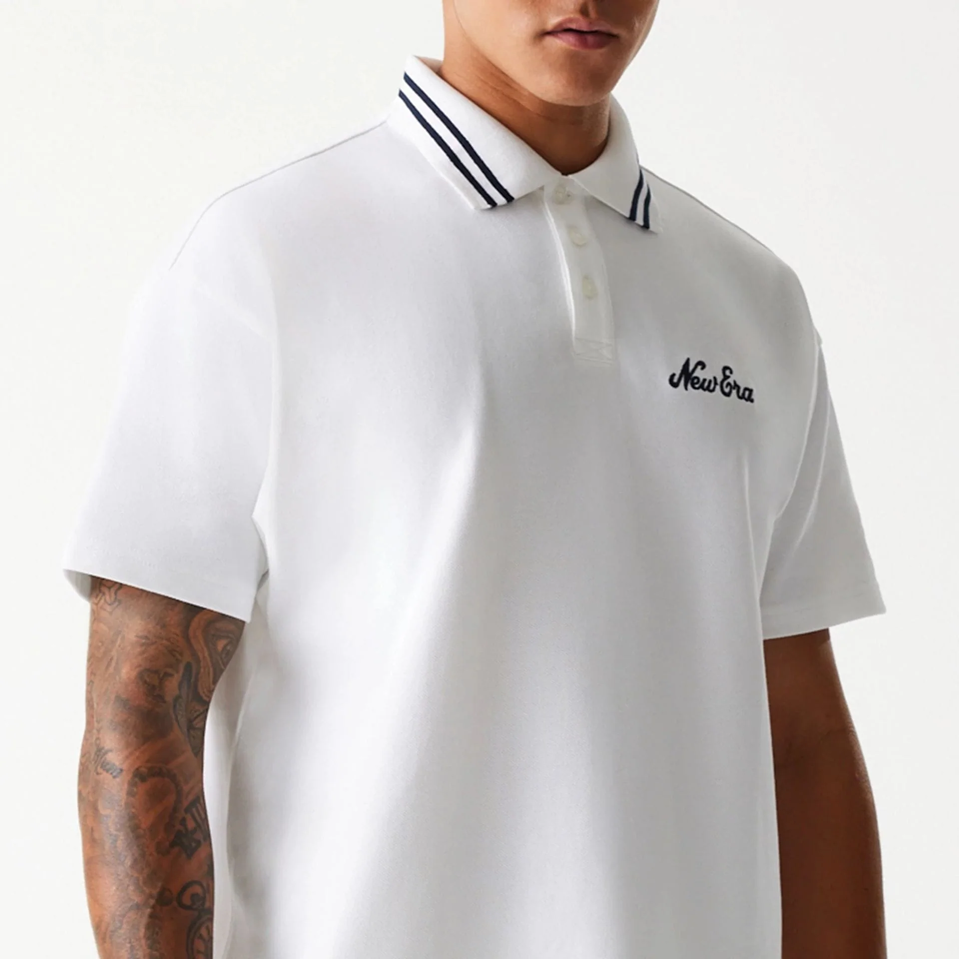New Era Drop Shoulder White Polo Shirt - Image 3