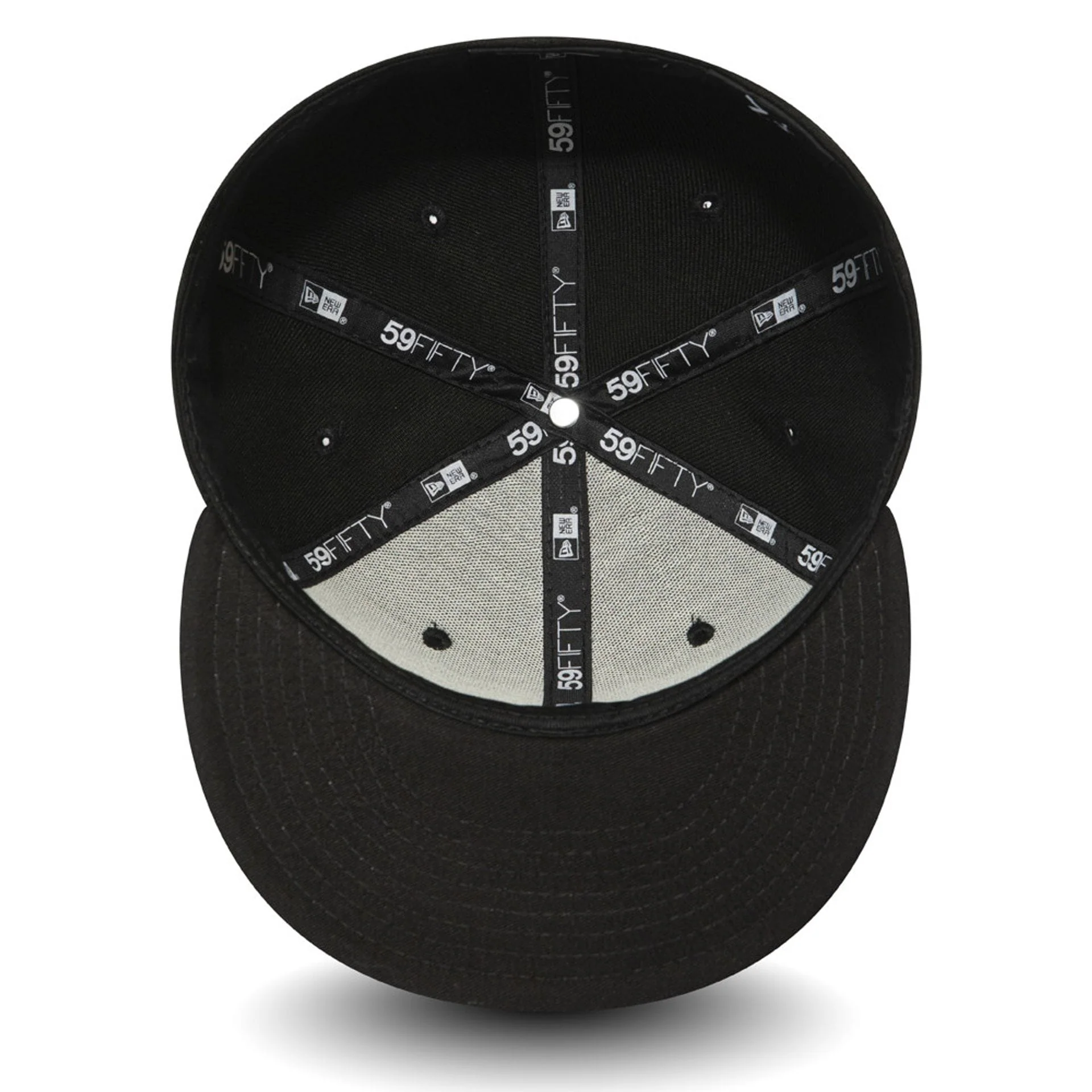 New Era Essential Black 59FIFTY Fitted Cap - Image 5