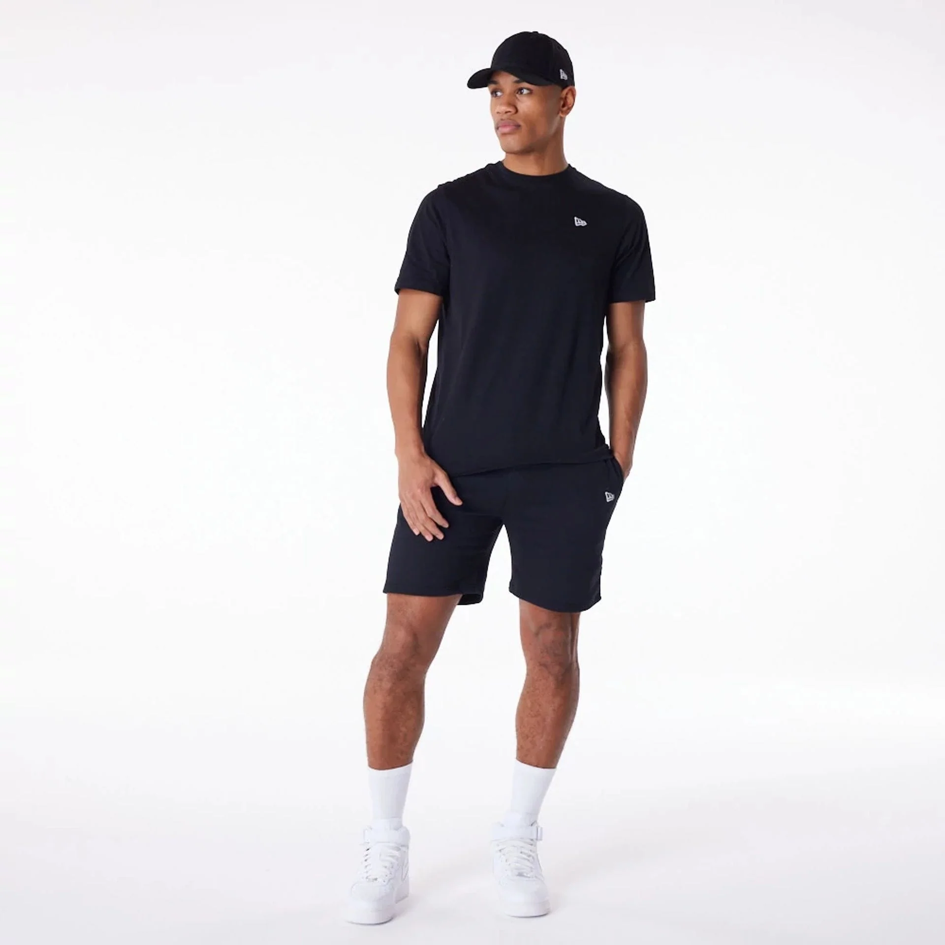 New Era Essential Black T-Shirt - Image 8