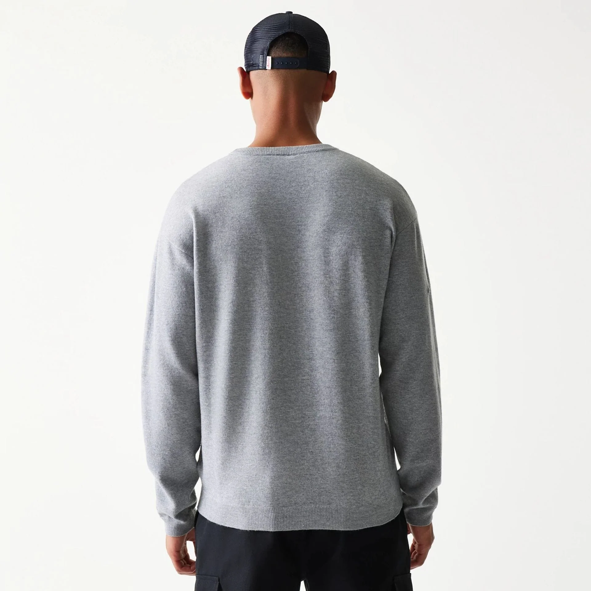 New Era Essential Flag Grey Knitted Sweater - Image 2