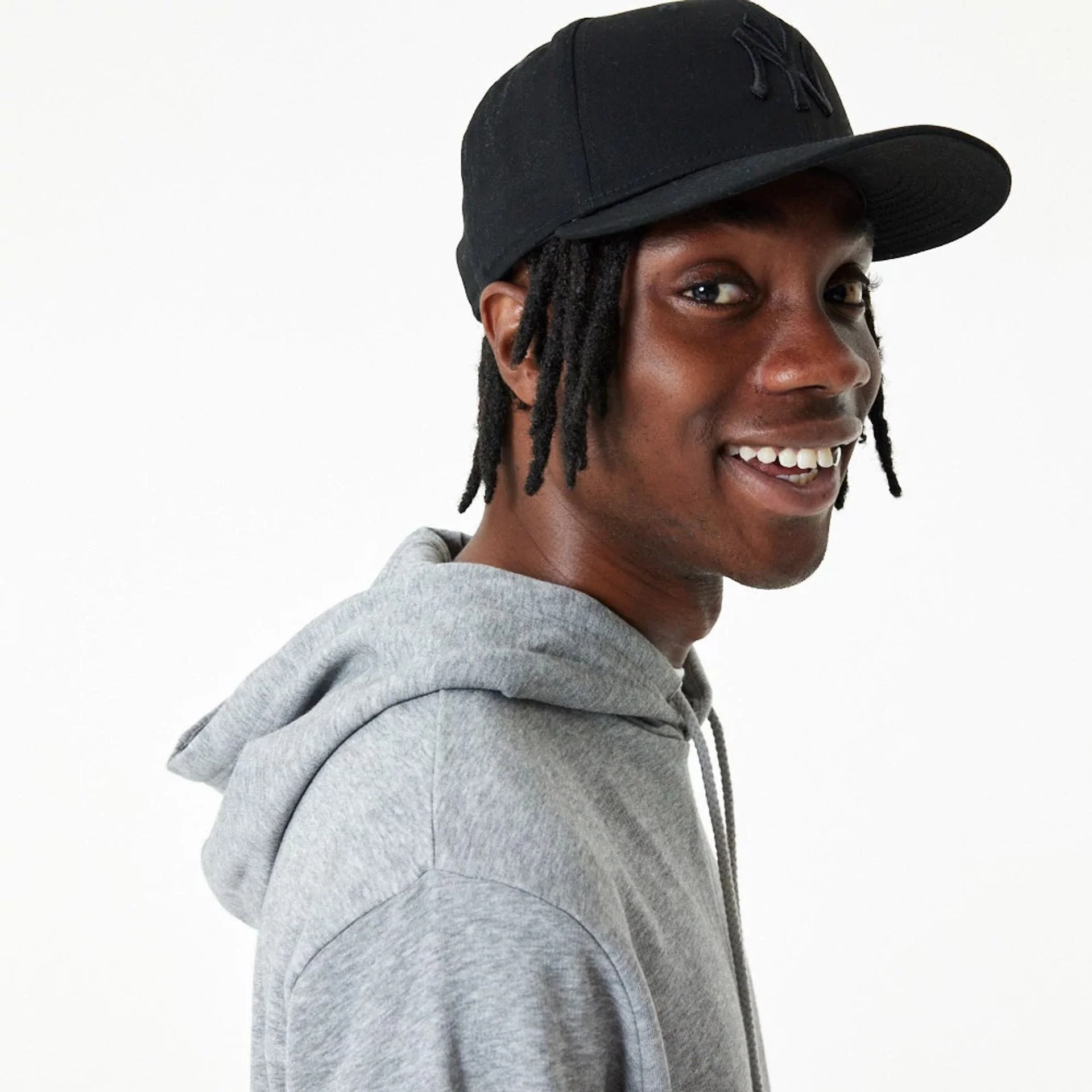 New Era Essential Grey Pullover Hoodie - Image 7