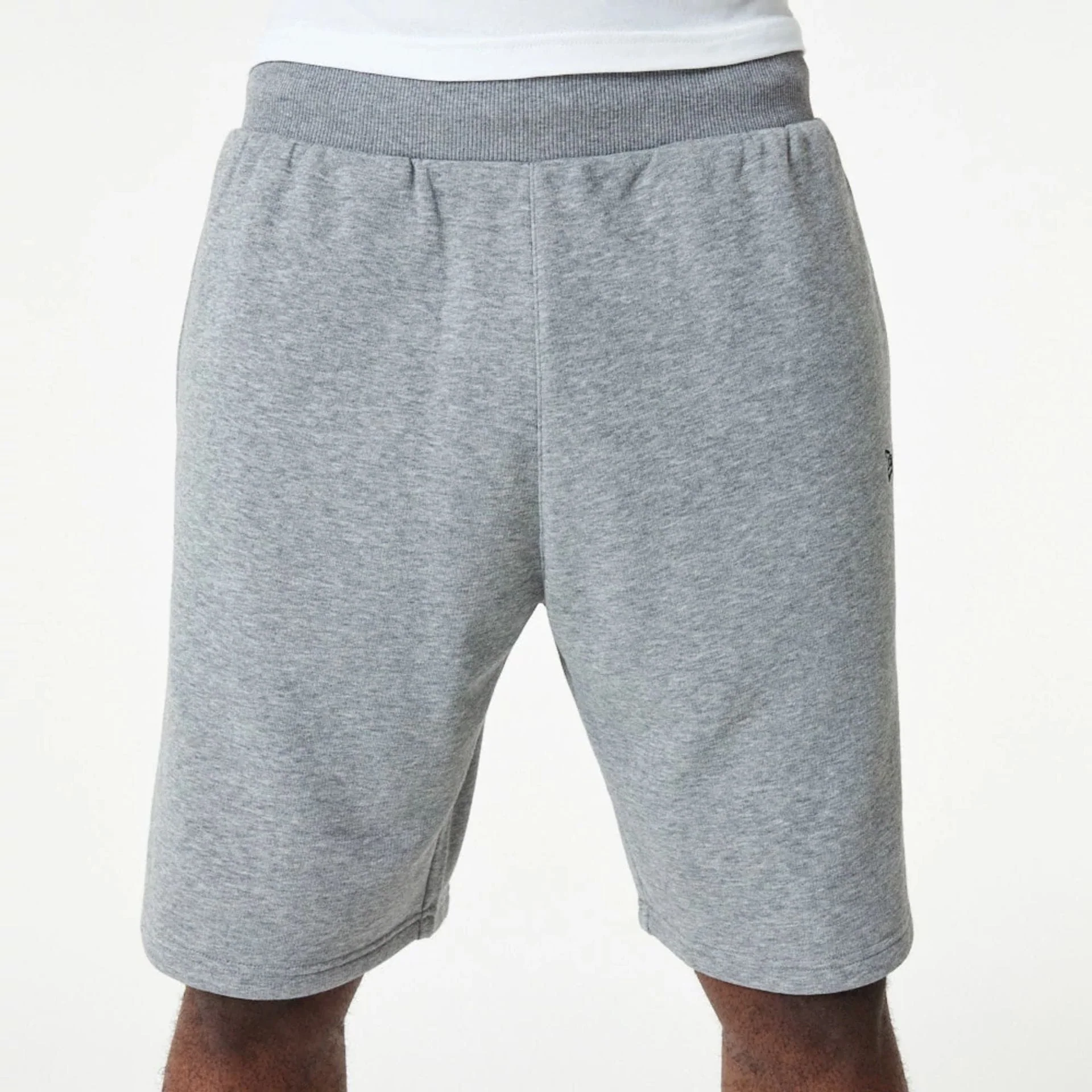 New Era Essential Grey Shorts - Image 5
