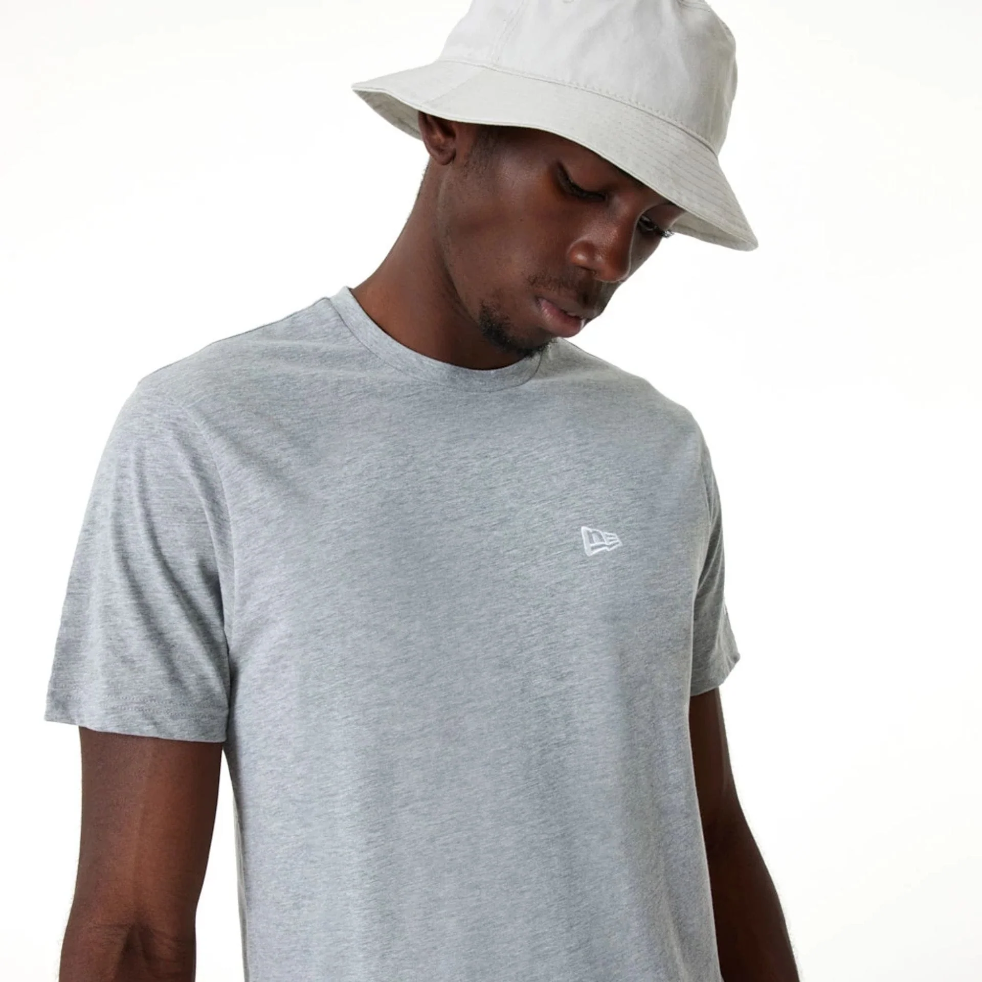 New Era Essential Grey T-Shirt - Image 4