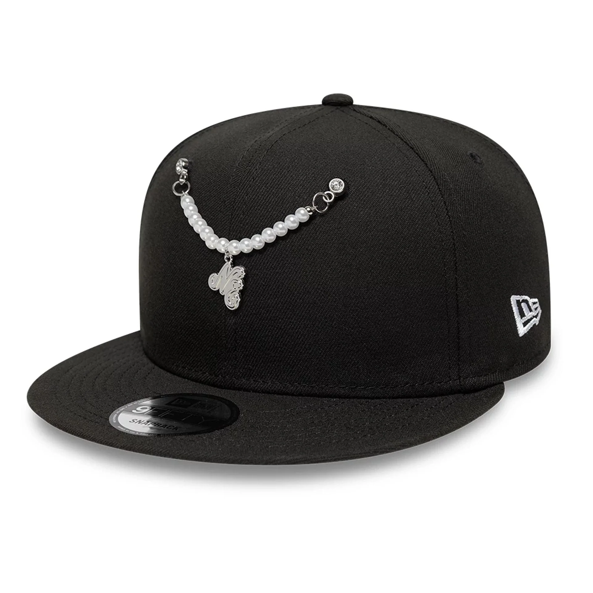 New Era Faux Pearl Chain Silver Pin Badge - Image 2