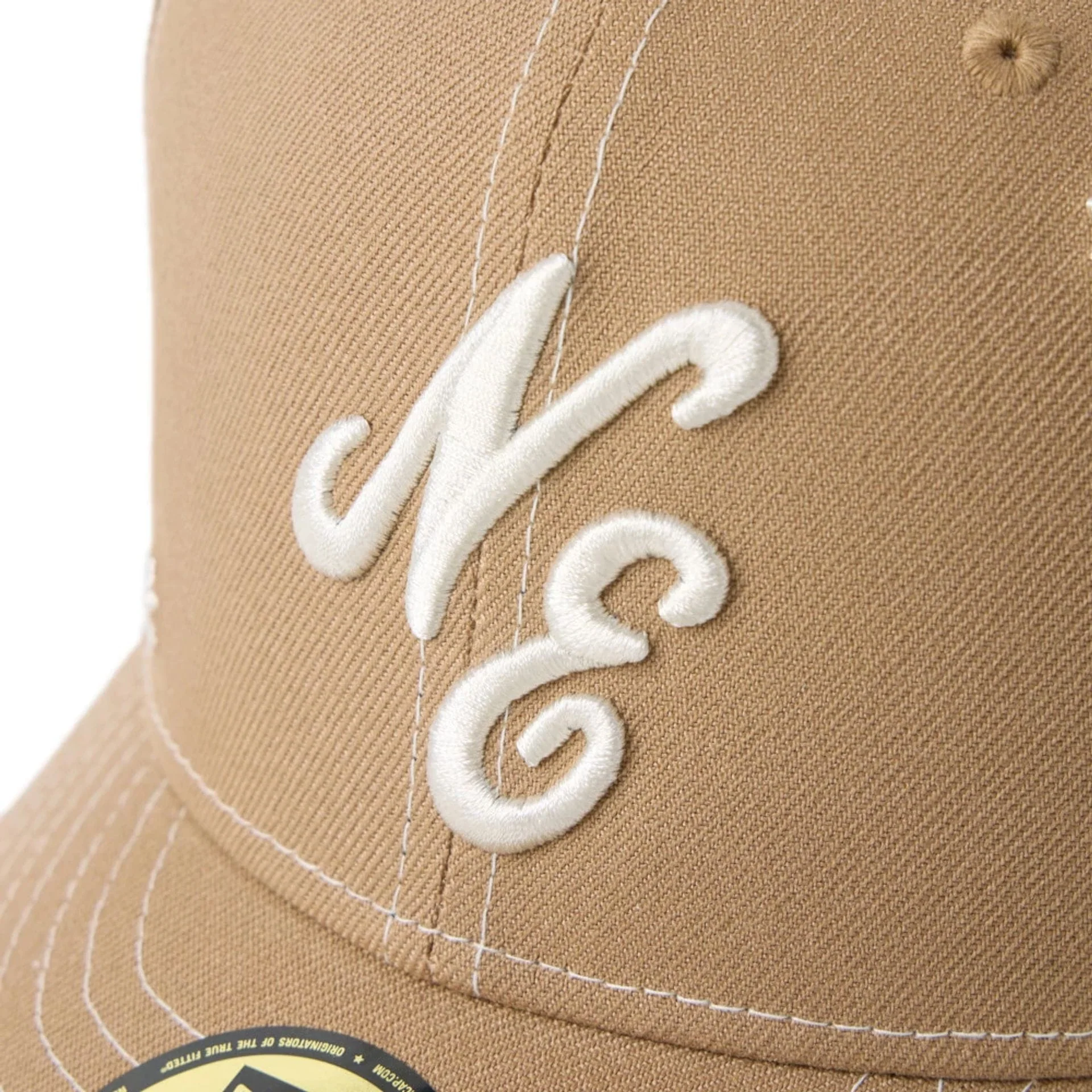New Era Floral Beige 59FIFTY Fitted Cap - Image 5