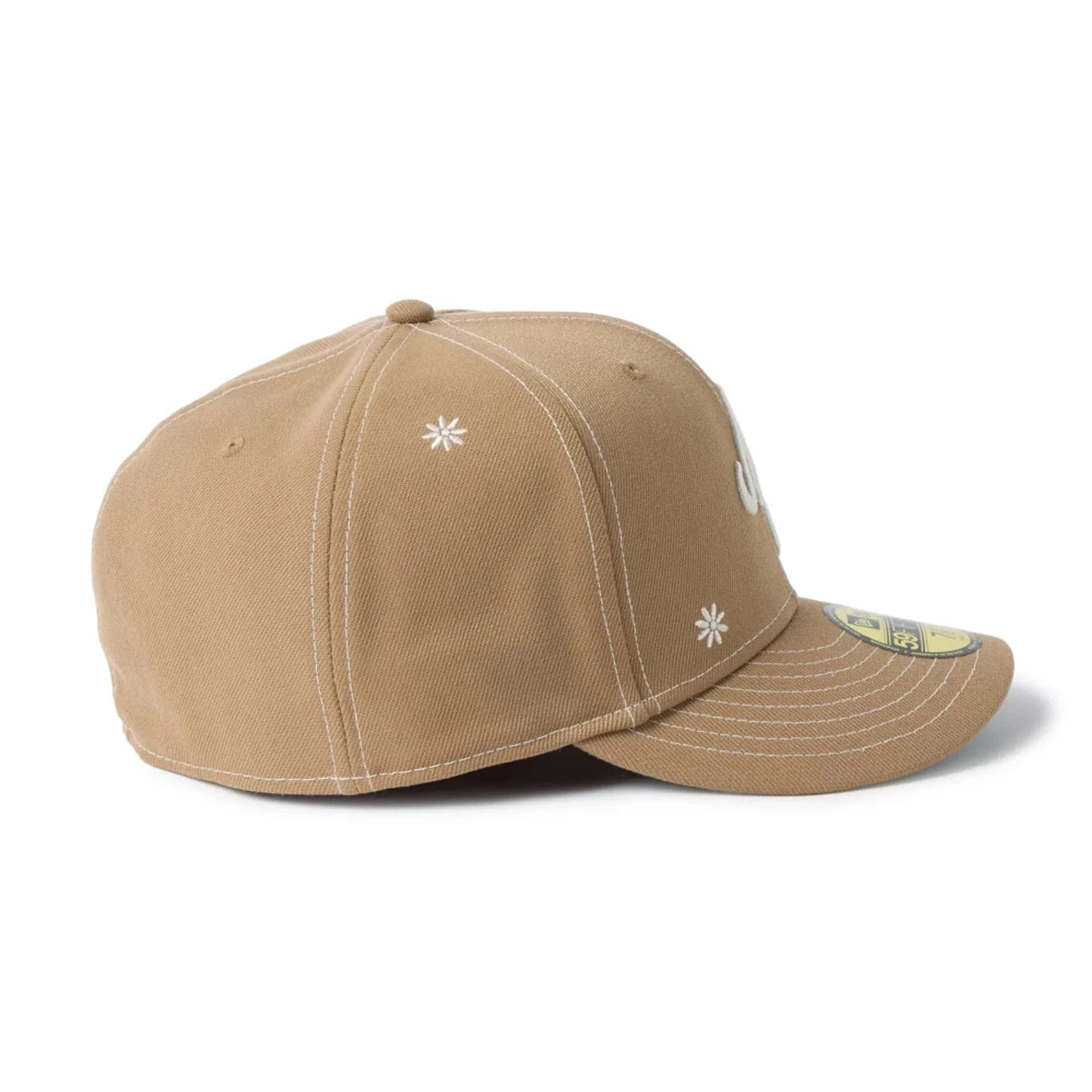 New Era Floral Beige 59FIFTY Fitted Cap - Image 7
