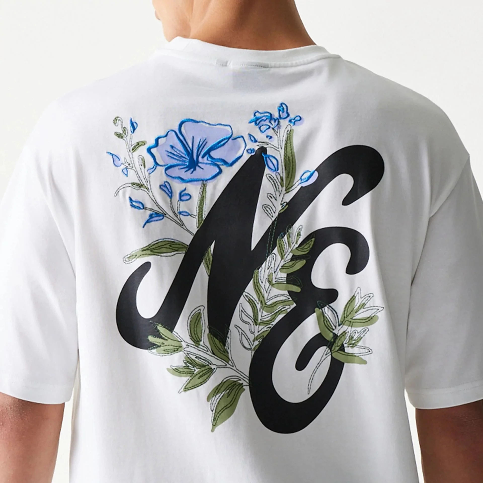 New Era Floral Graphic White Oversized T-Shirt - Image 8