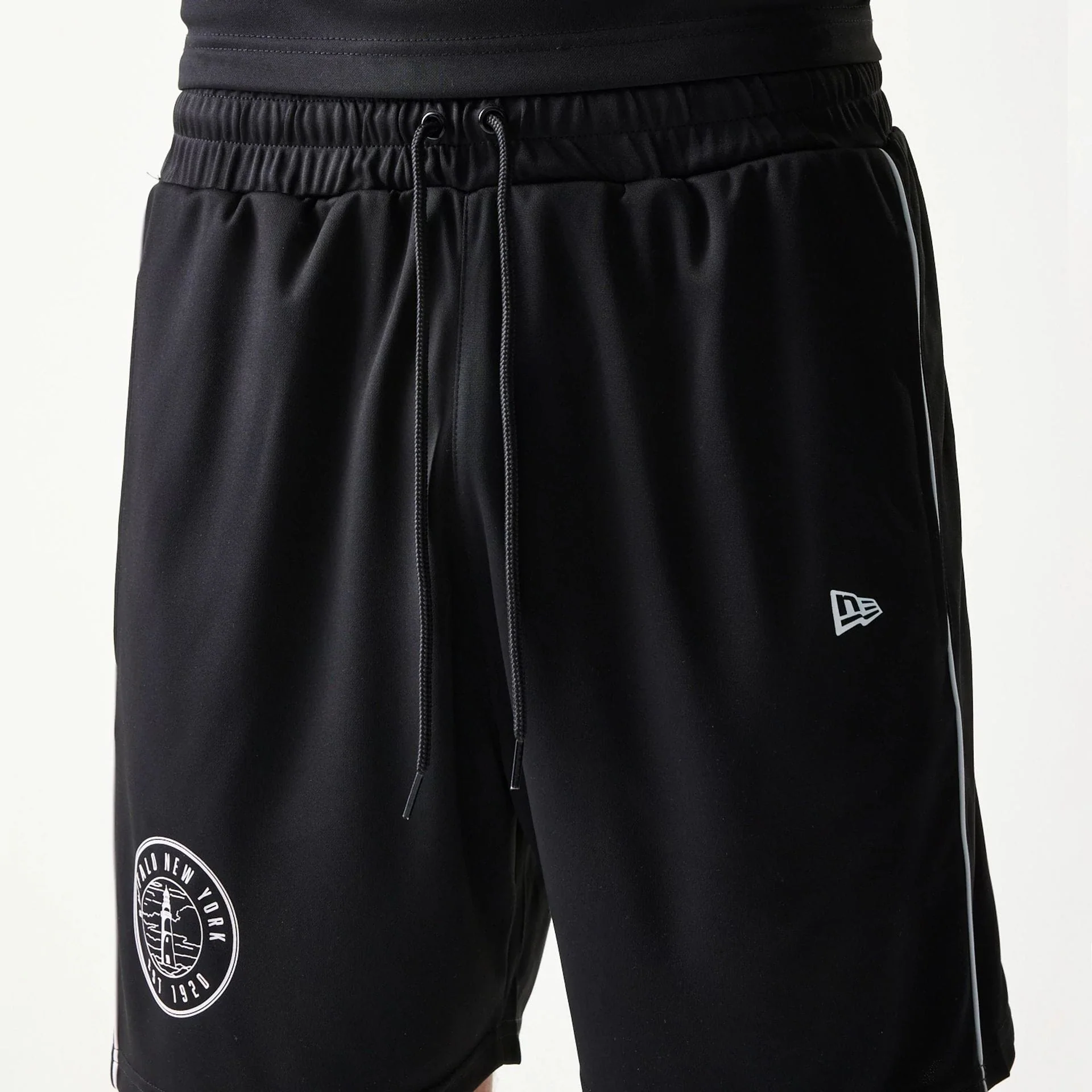 New Era Football Black Shorts - Image 6