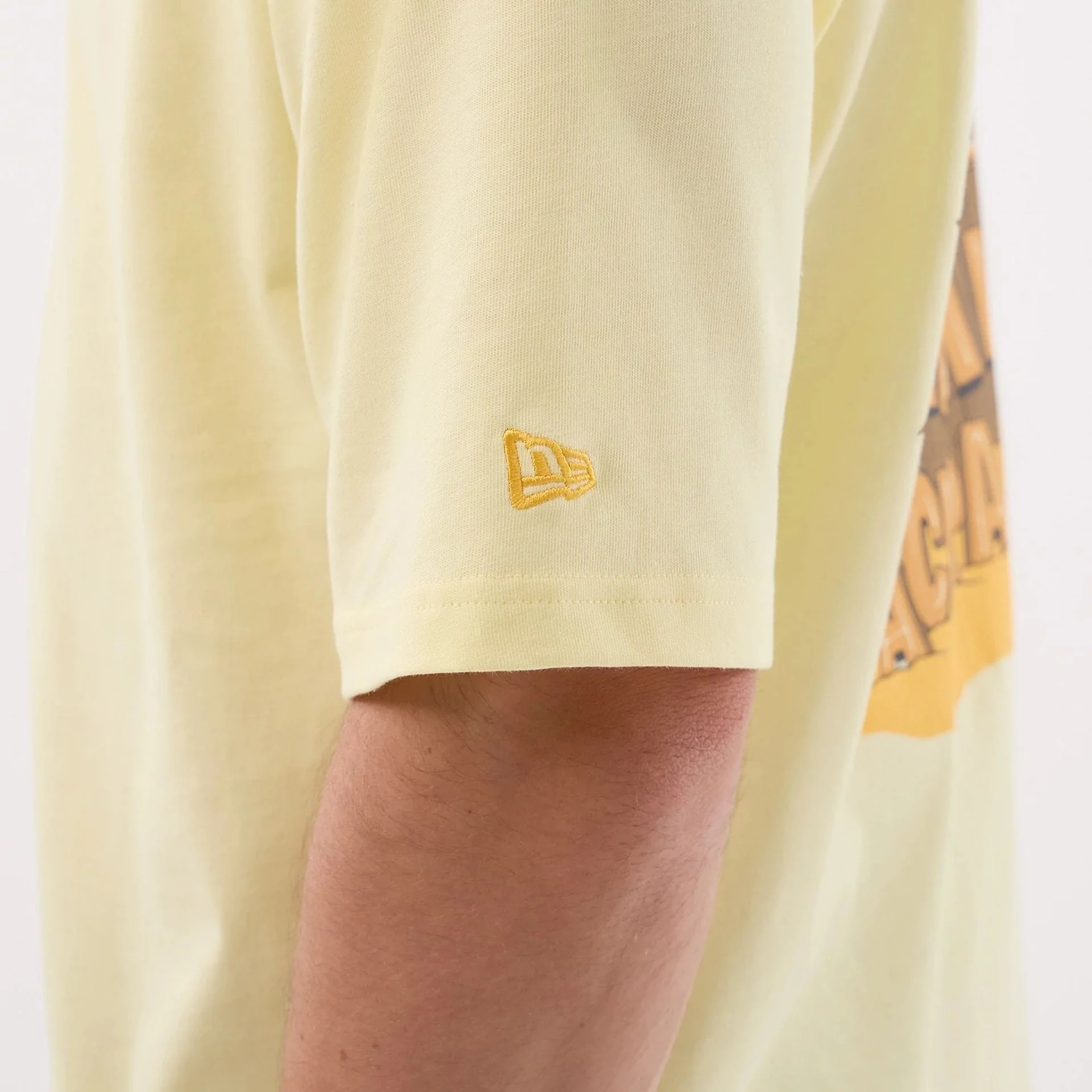 New Era Fun Beach Party Graphic Pastel Yellow Oversized T-Shirt - Image 8