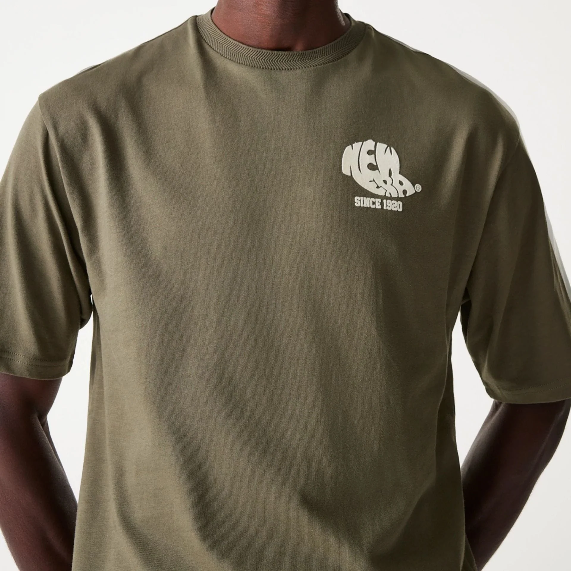 New Era Graphic Green Oversized T-Shirt - Image 3