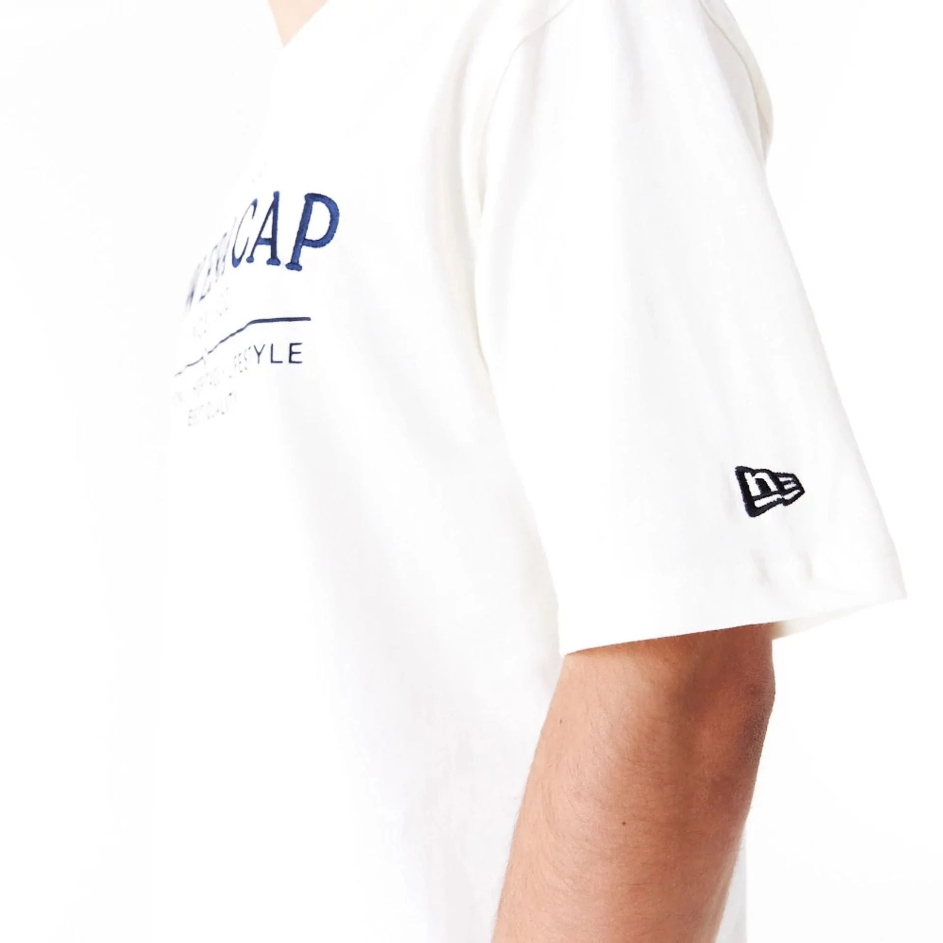 New Era Graphic White Oversized T-Shirt - Image 7