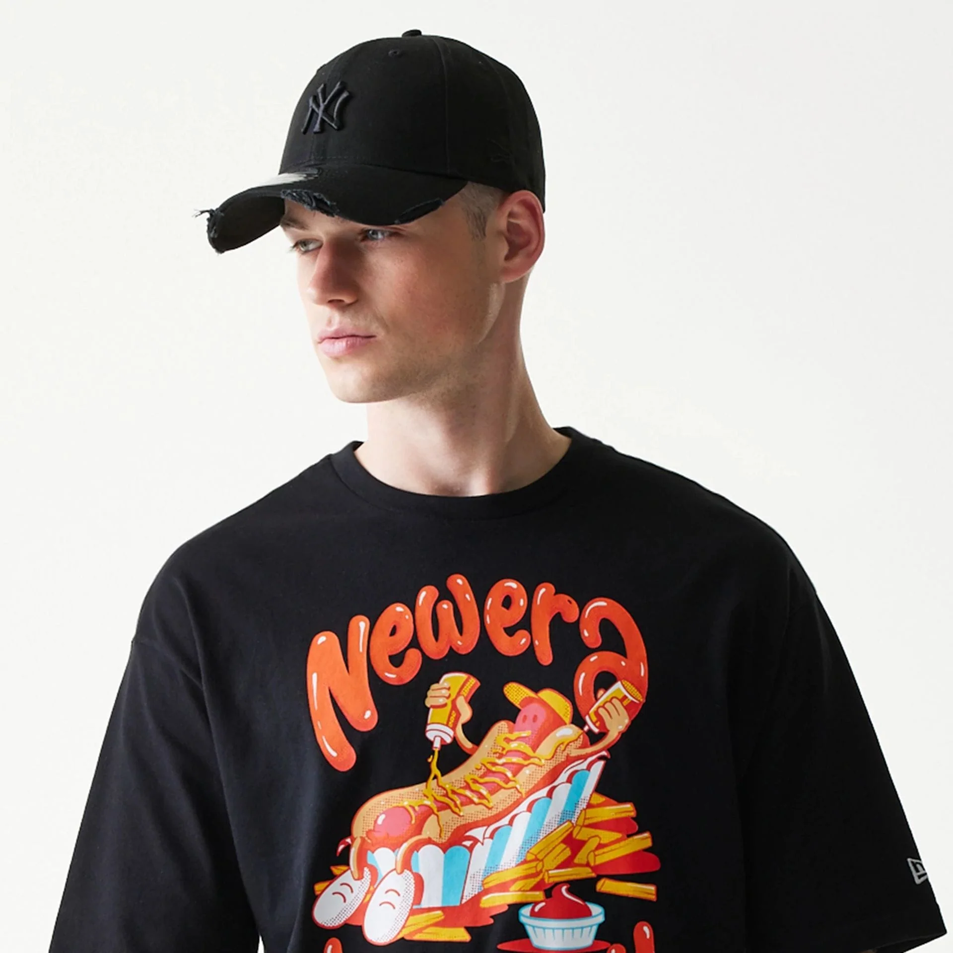 New Era Hotdog Food Graphic Black Oversized T-Shirt - Image 5