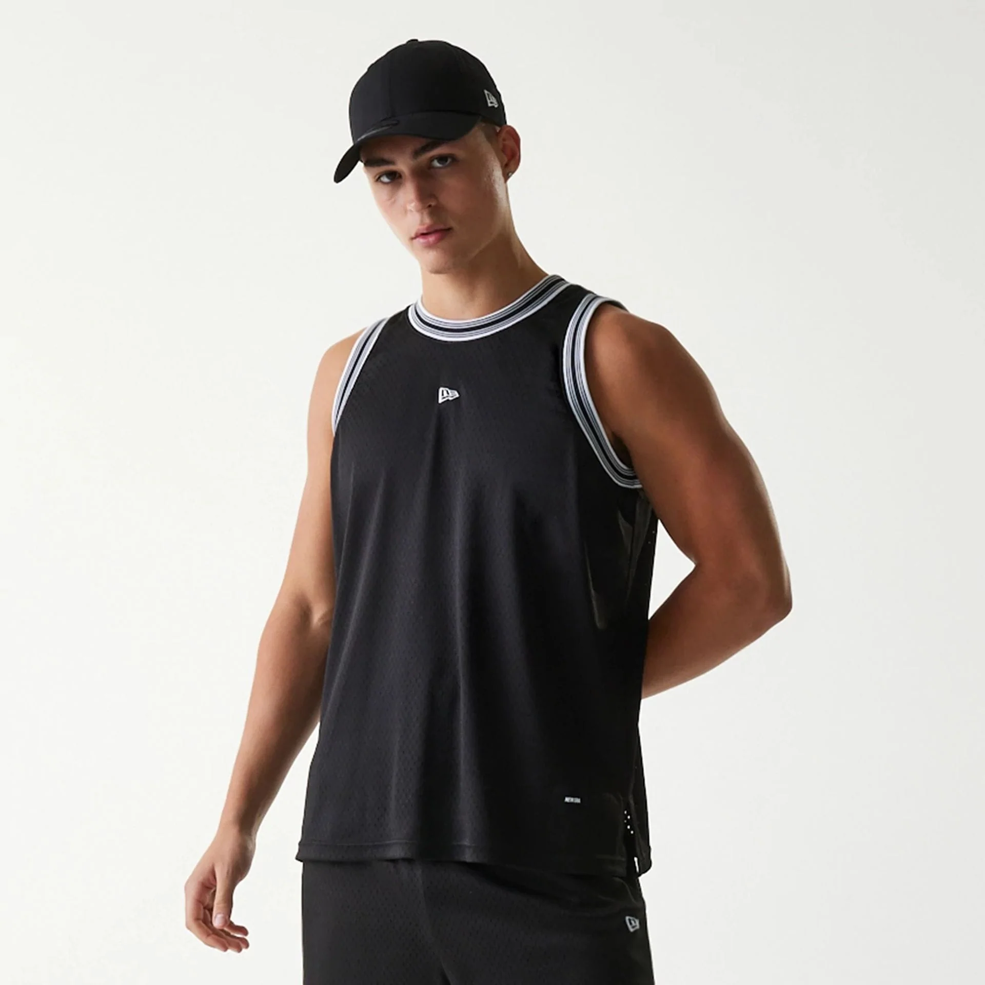 New Era Japan Mesh Black Sleeveless T-Shirt - Image 5