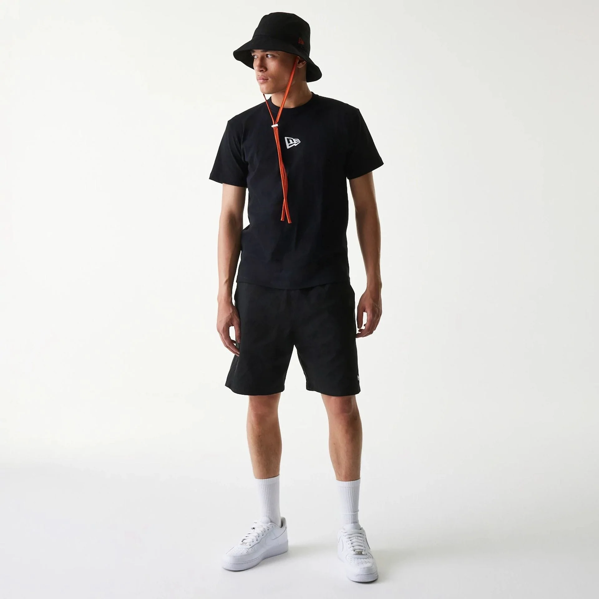 New Era Japan Woven Black Shorts - Image 7