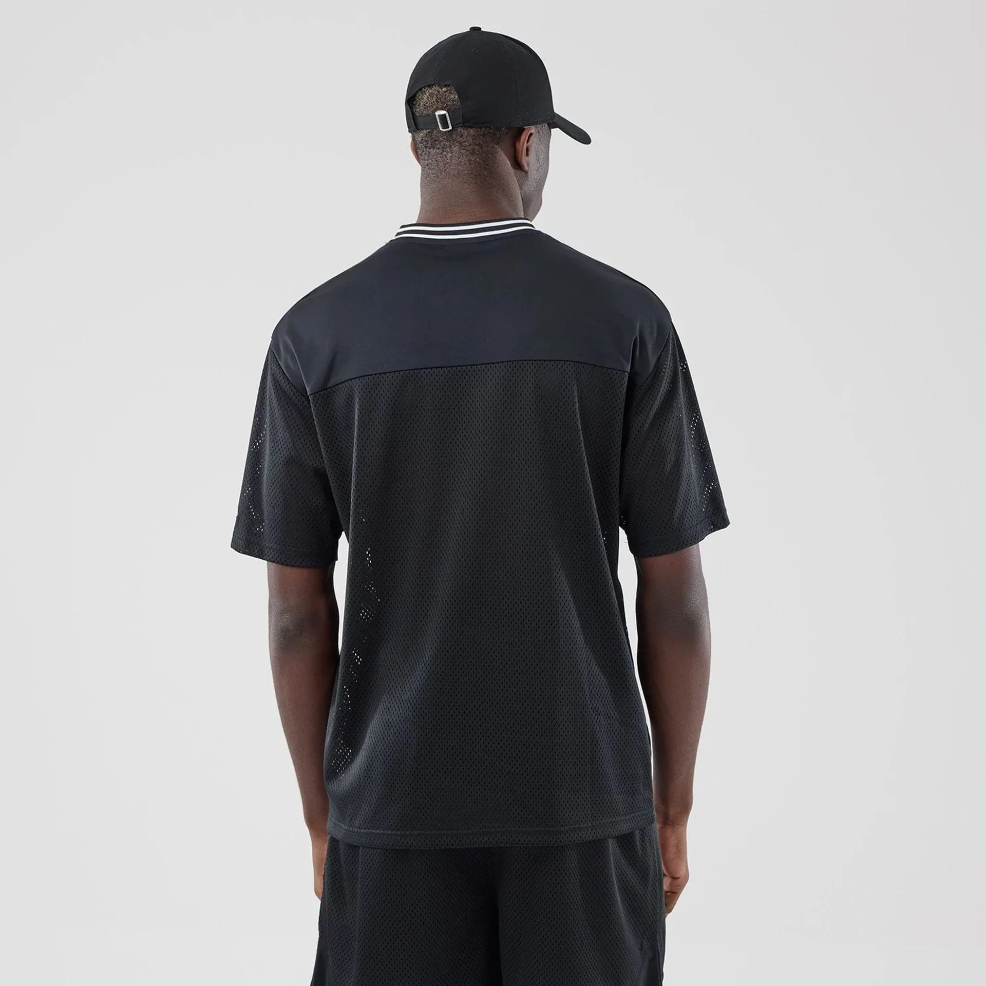 New Era Mesh Black Oversized T-Shirt - Image 2