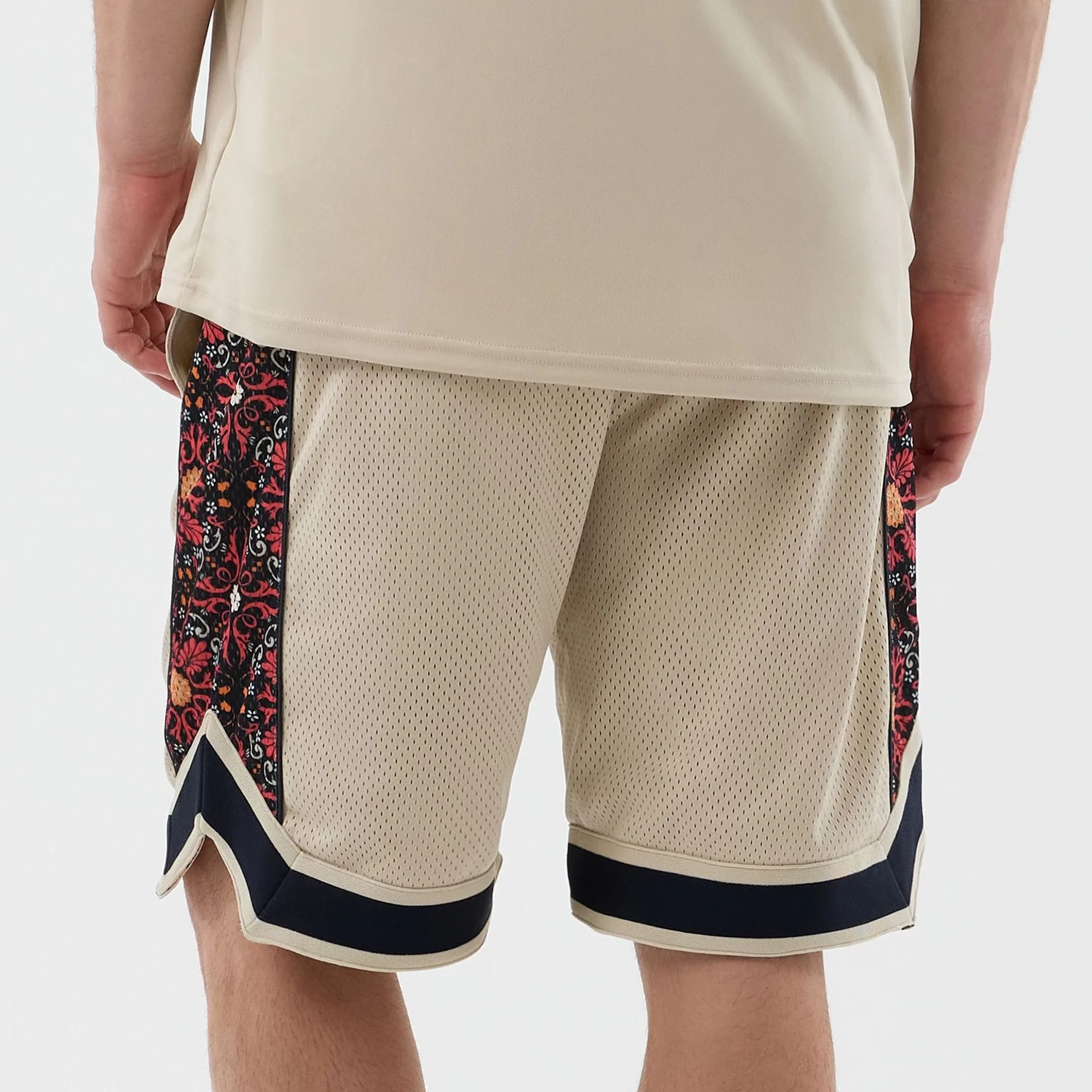 New Era Mesh Light Beige Mesh Shorts - Image 6