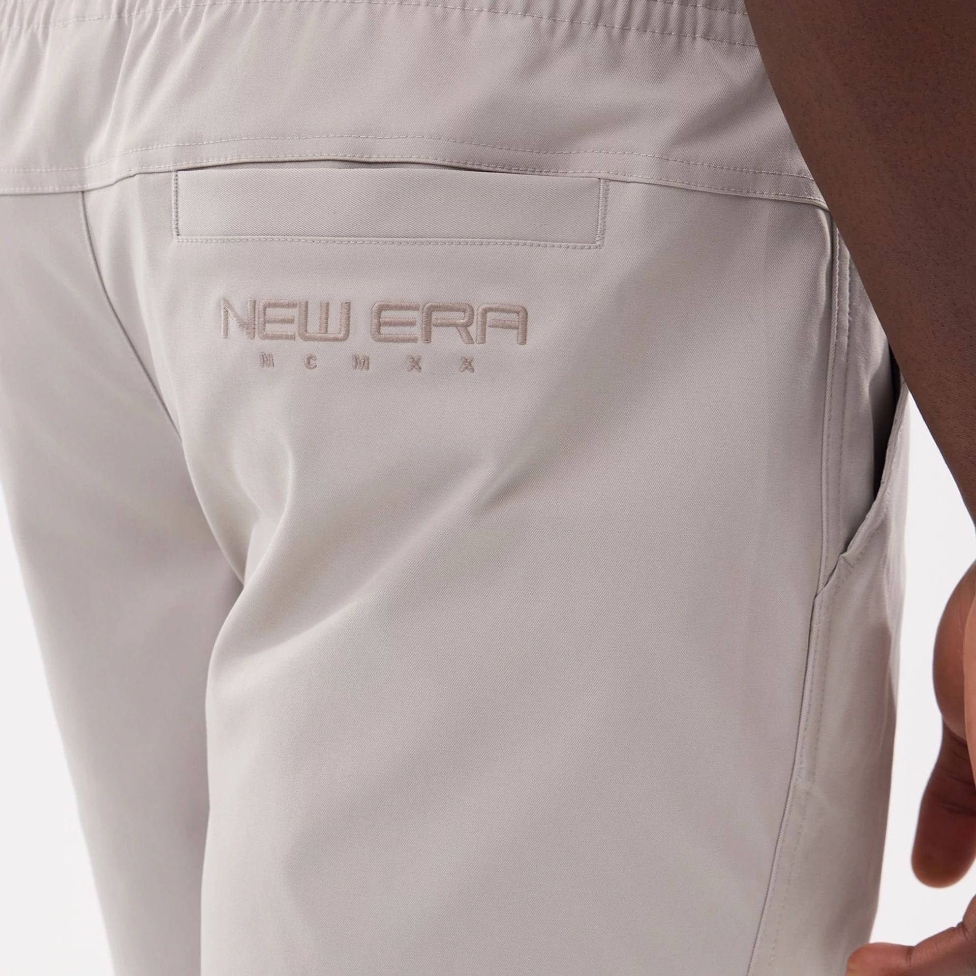 New Era NEC Logo Beige Oversized Shorts - Image 6