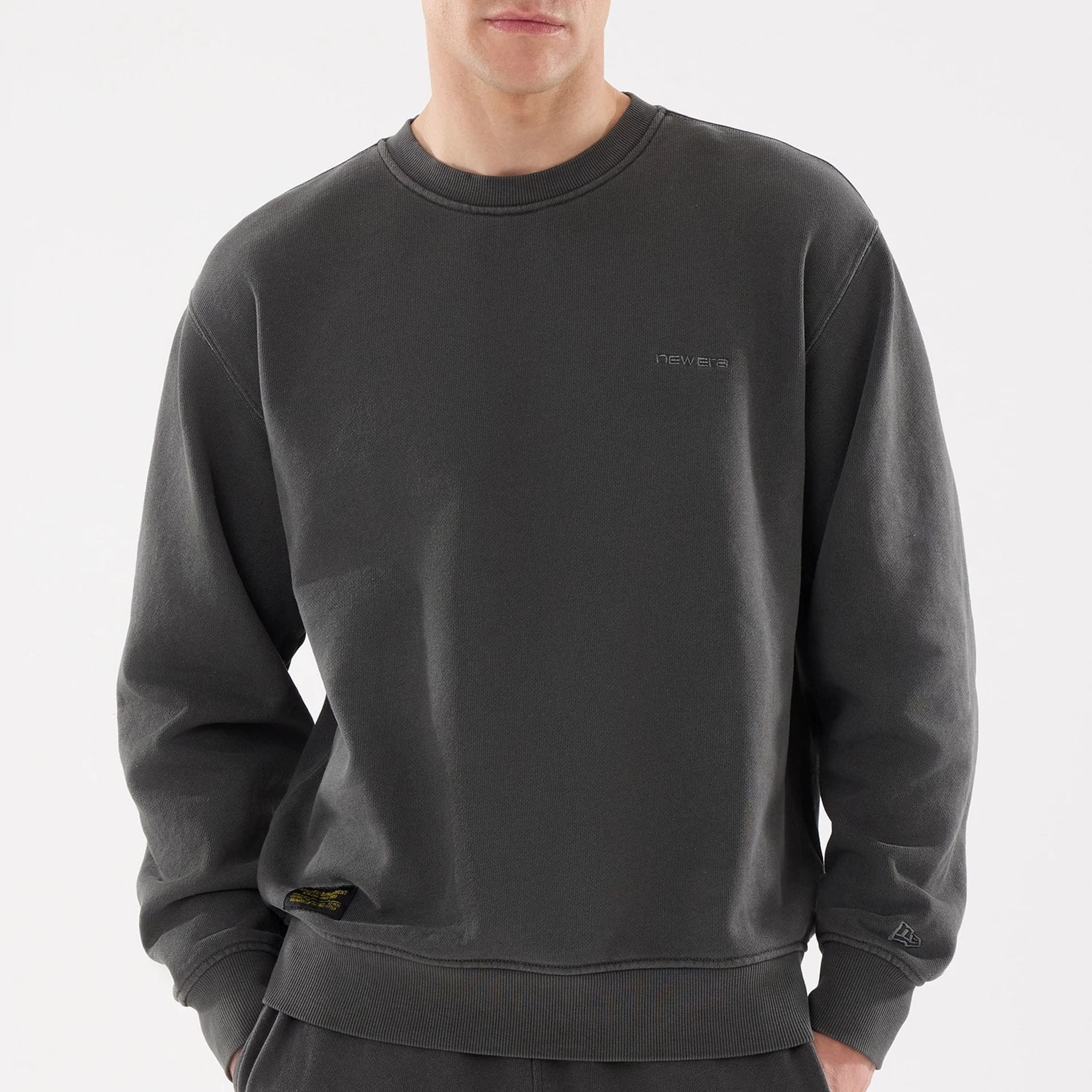 New Era Originators Black Crew Neck Sweater - Image 6