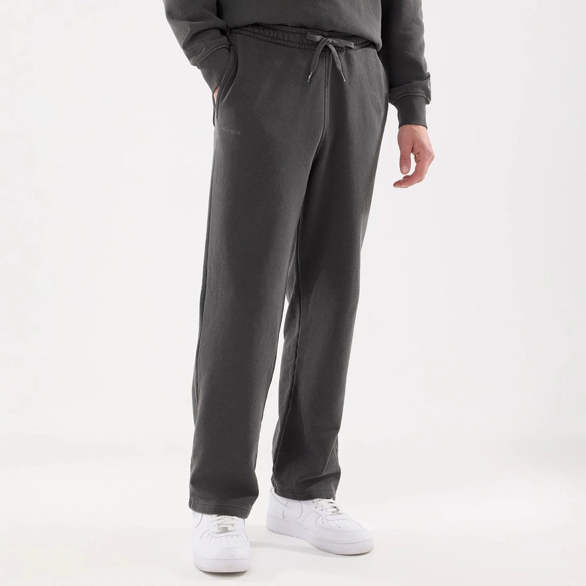 New Era Originators Black Straight Leg Joggers - Image 7