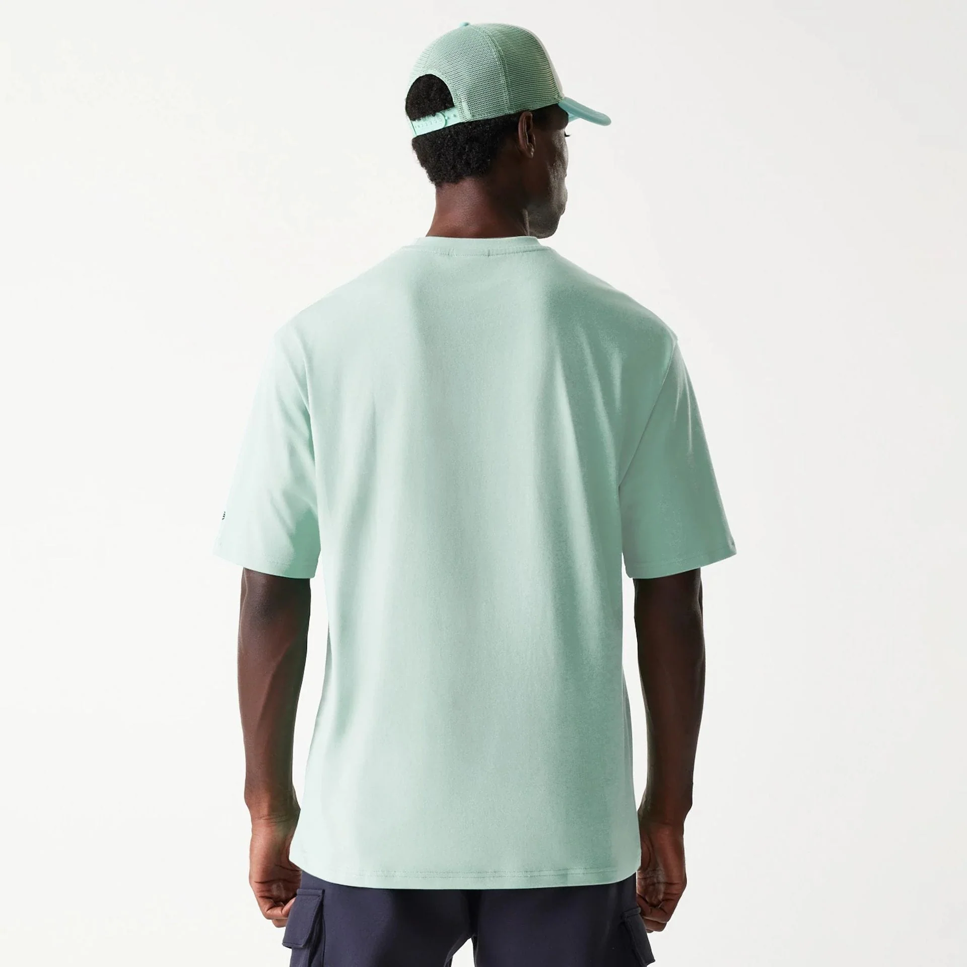 New Era Outdoor Graphic Pastel Green Oversized T-Shirt - Image 2