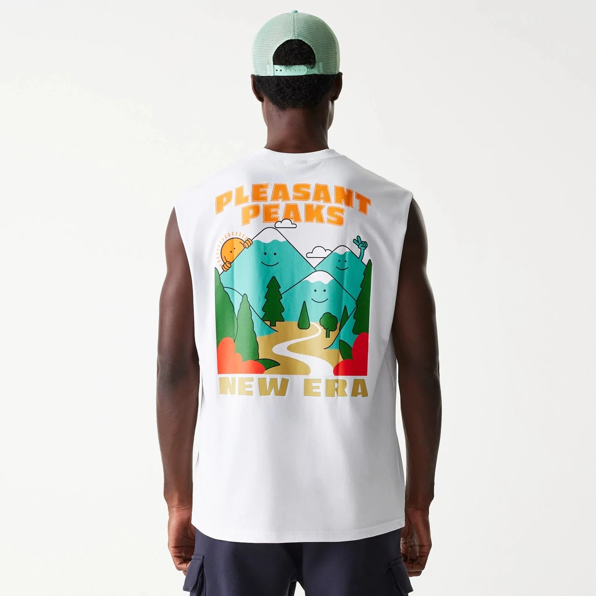 New Era Outdoor Graphic White Sleeveless T-Shirt - Image 2