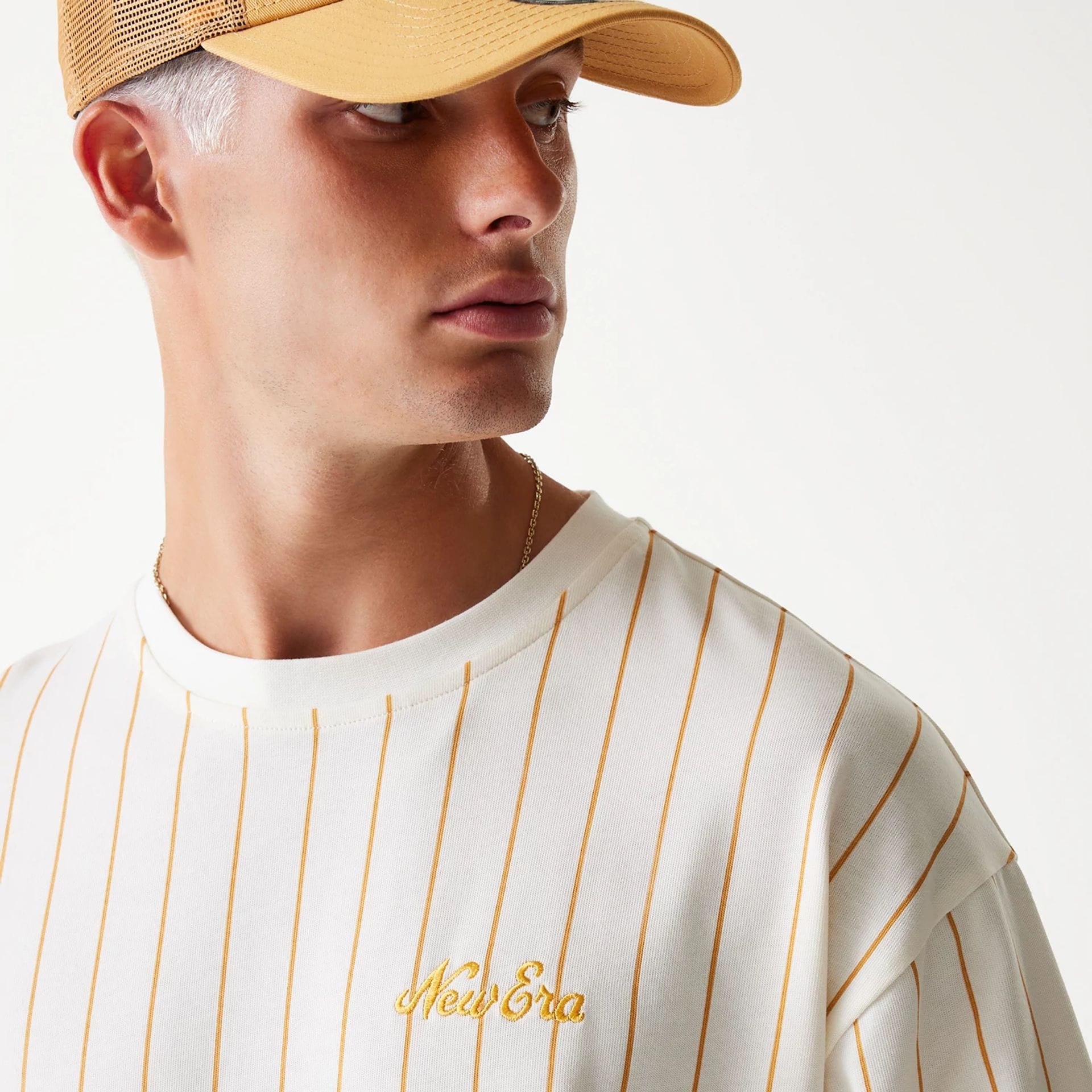 New Era Pinstripe Open White Oversized T-Shirt - Image 6