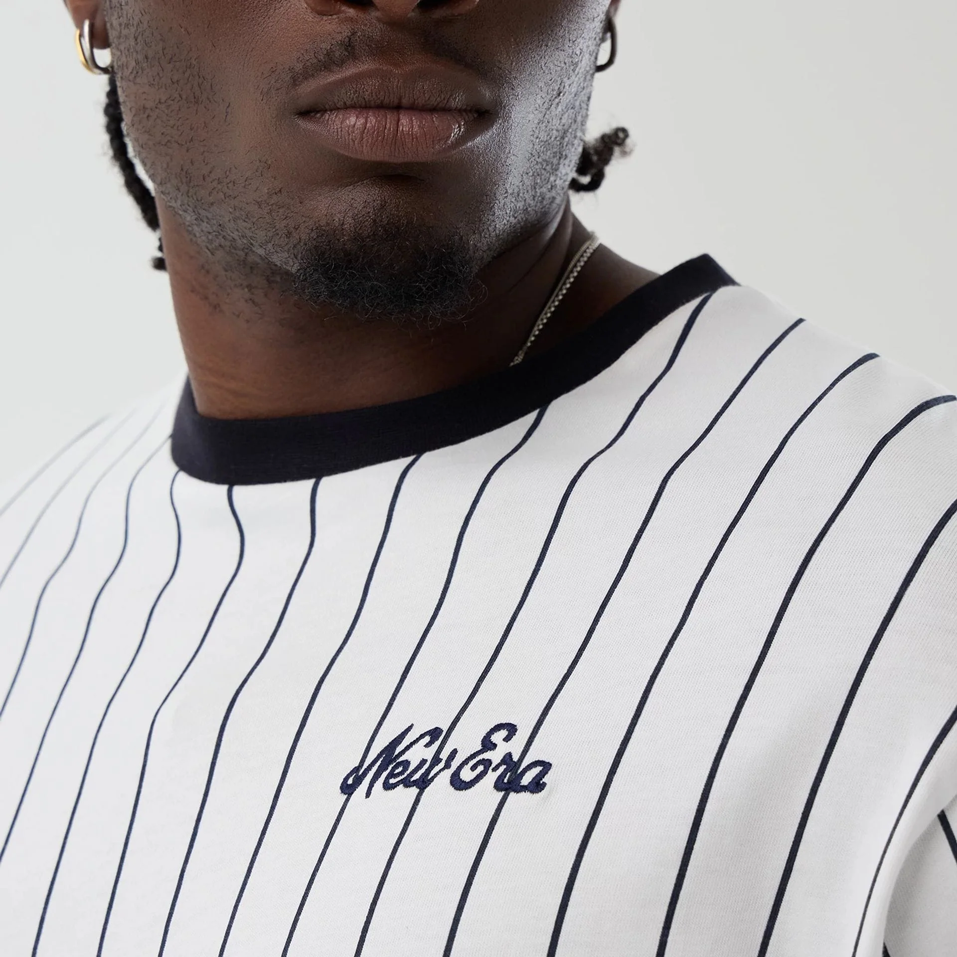 New Era Pinstripe Open White Oversized T-Shirt - Image 3