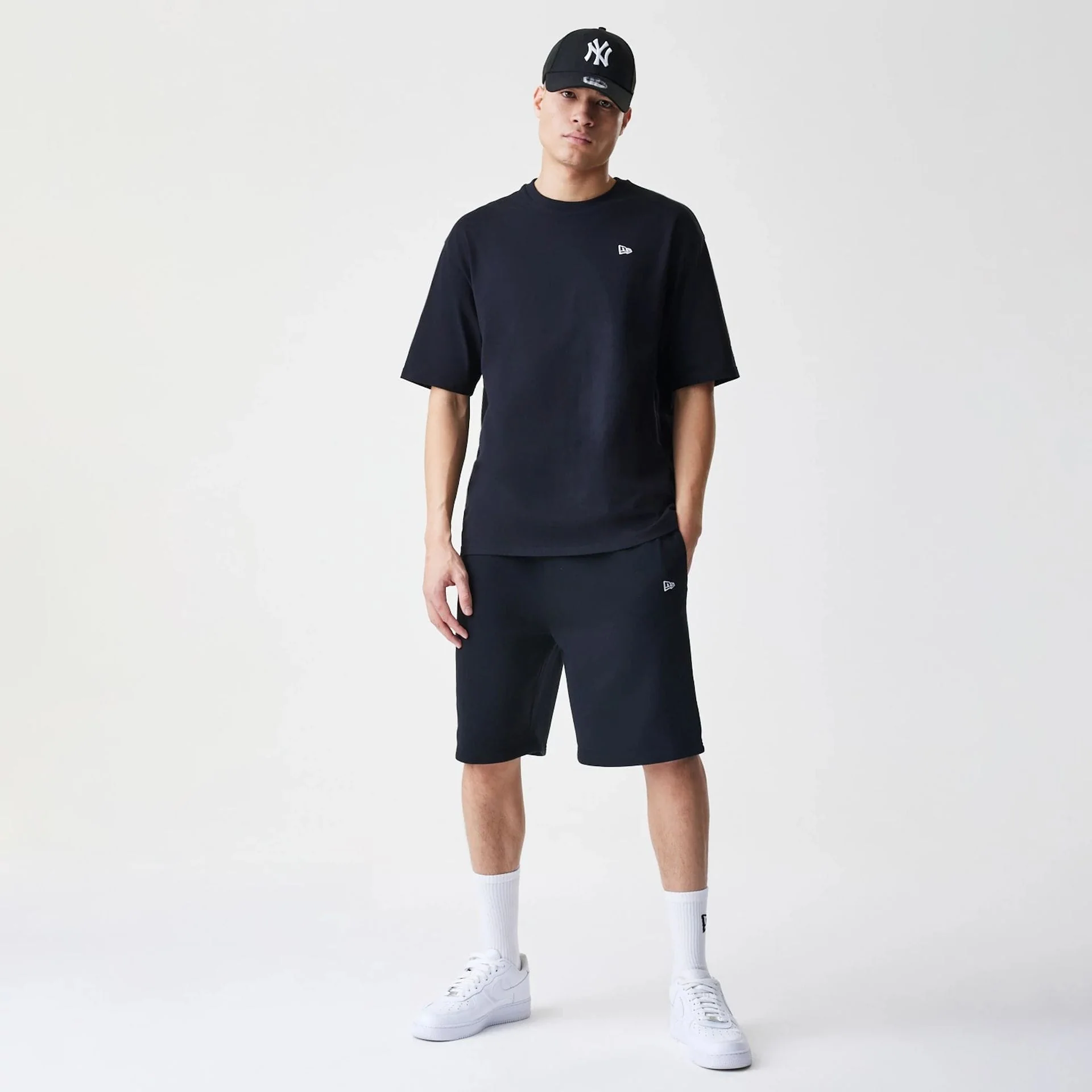 New Era Premium Essential Black Oversized T-Shirt - Image 8