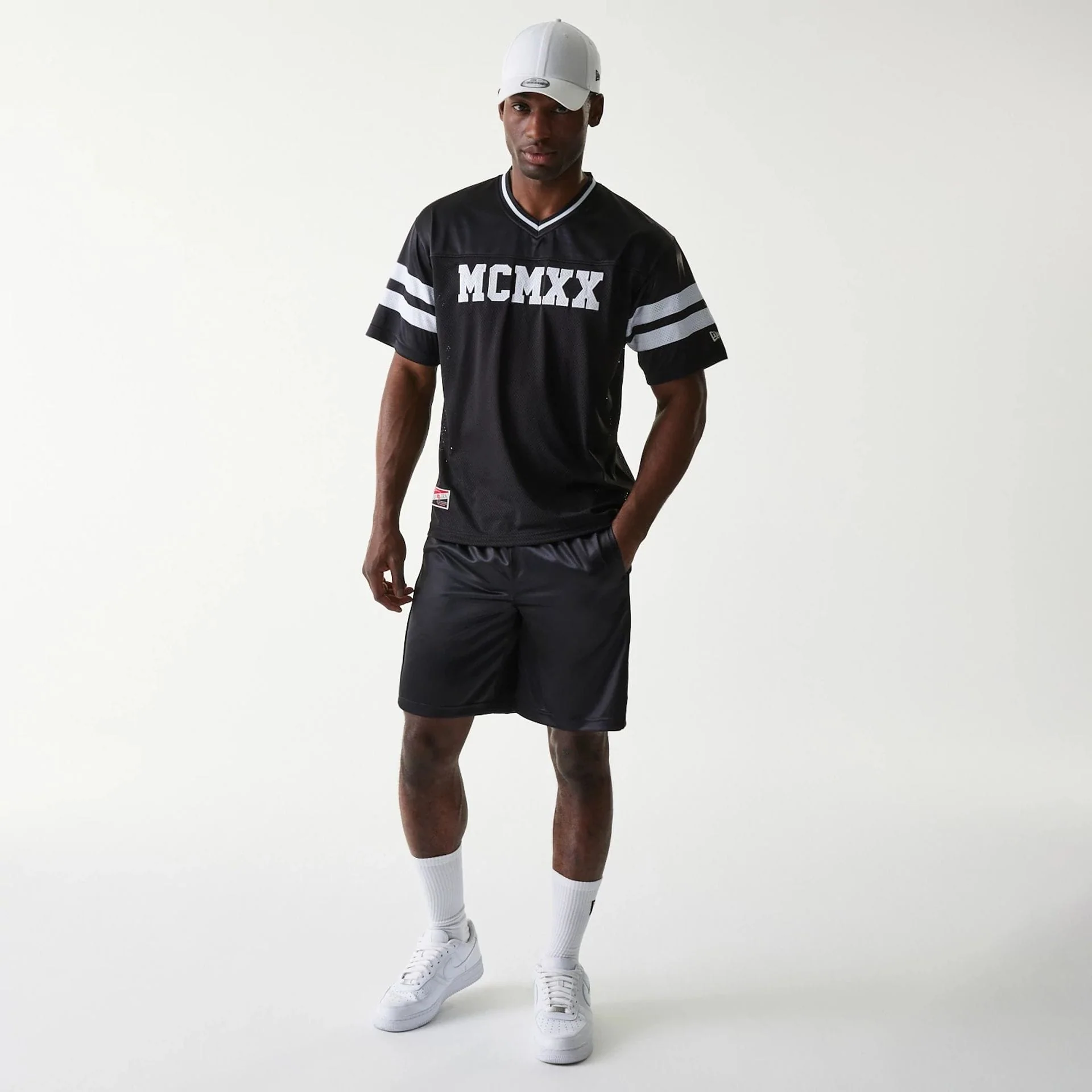 New Era Retro Sports Black Mesh Shorts - Image 6