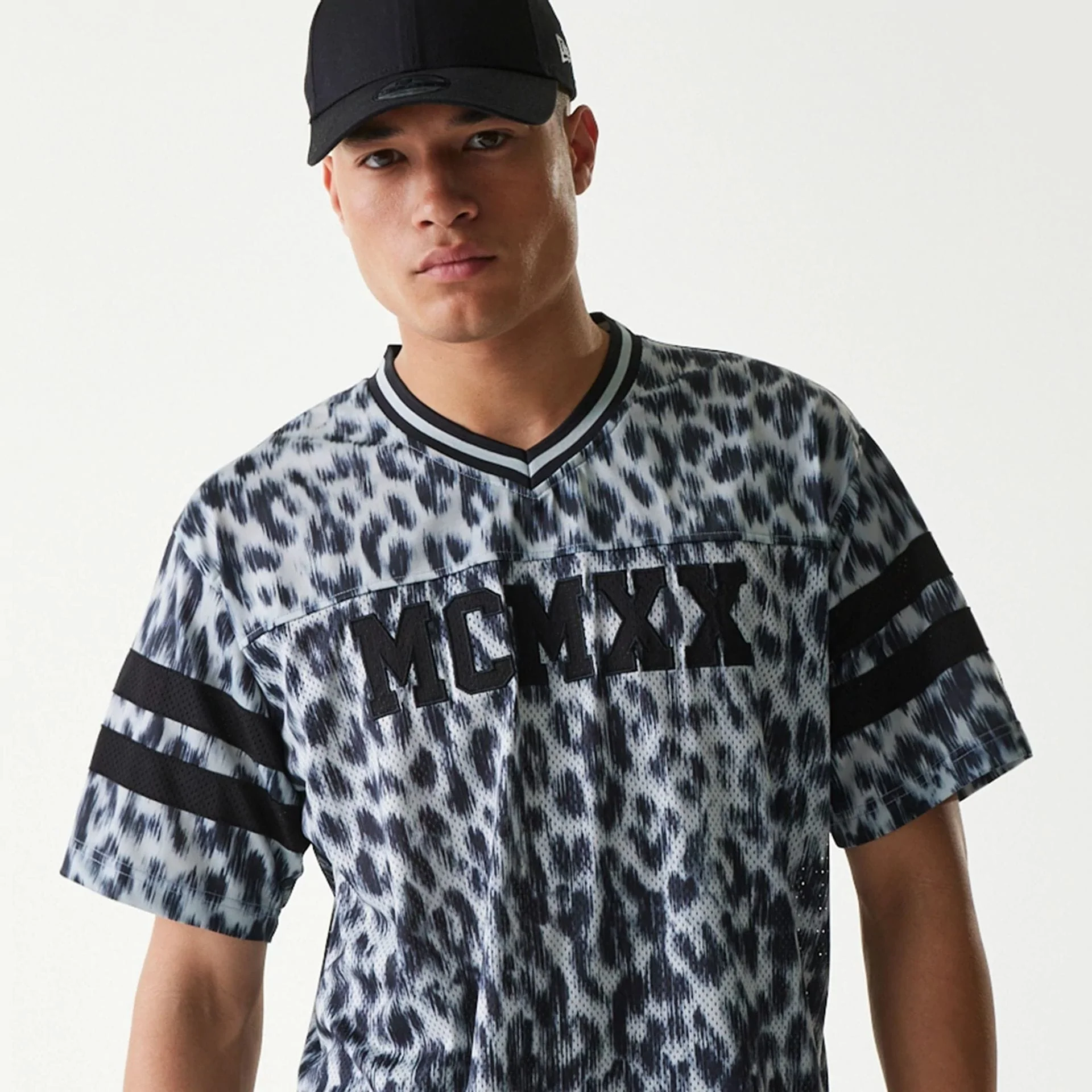 New Era Retro Sports Grey Mesh Jersey - Image 3