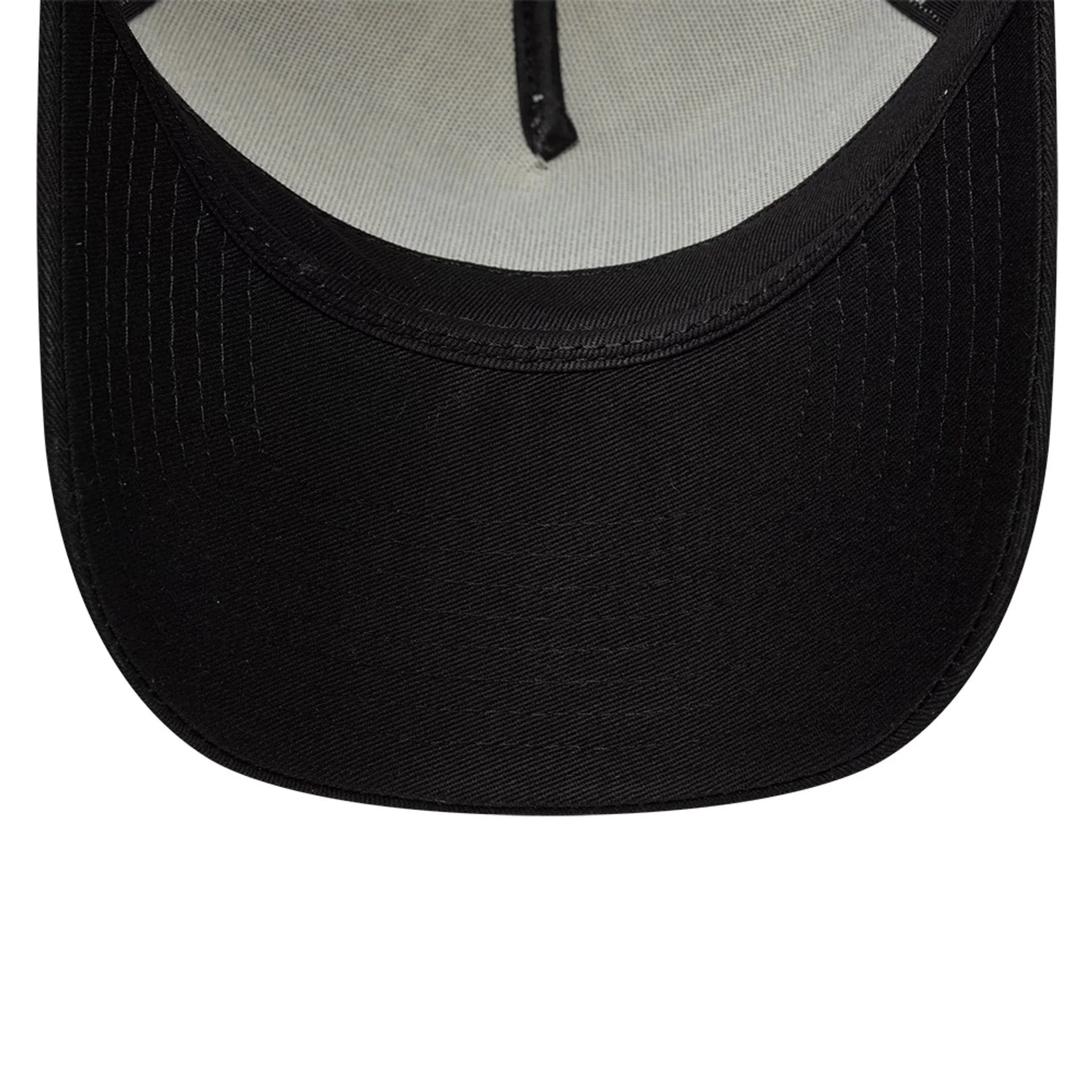 New Era Round Patch White 9FORTY A-Frame Trucker Adjustable Cap - Image 7