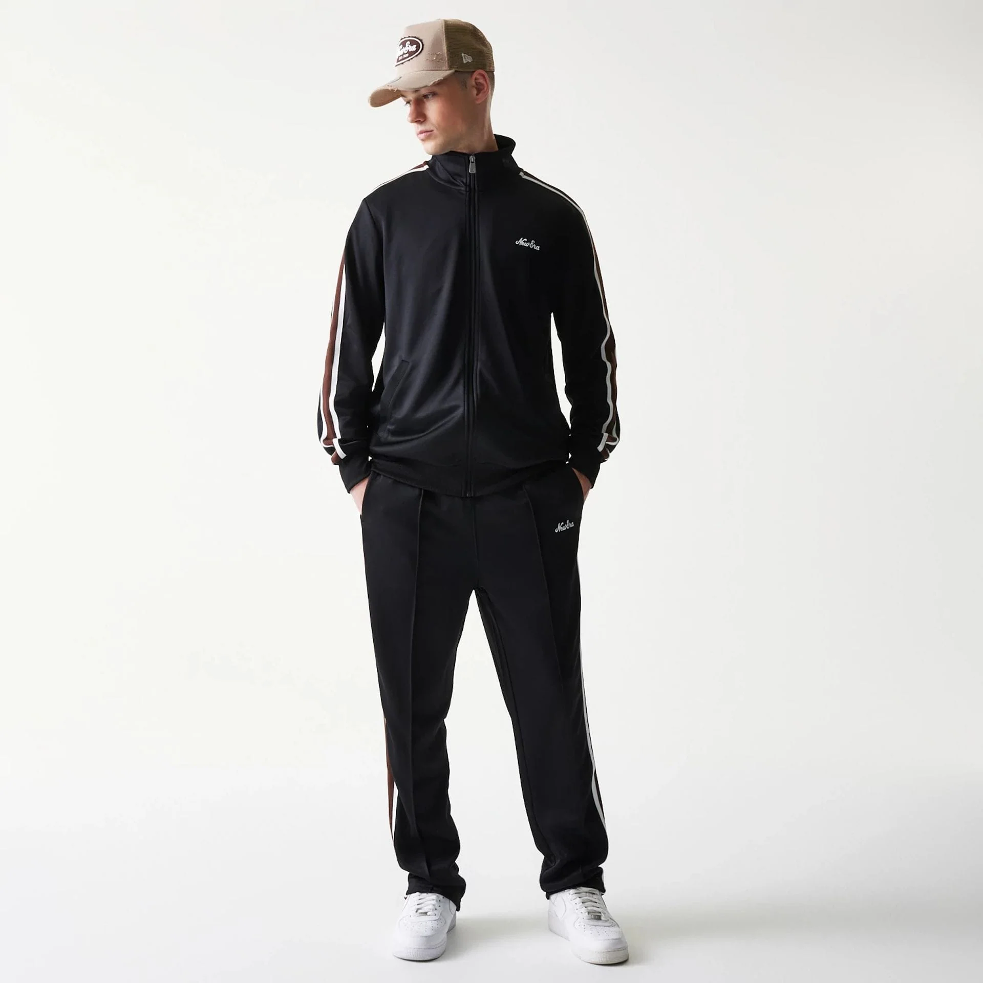 New Era Script Black Straight Leg Joggers - Image 8