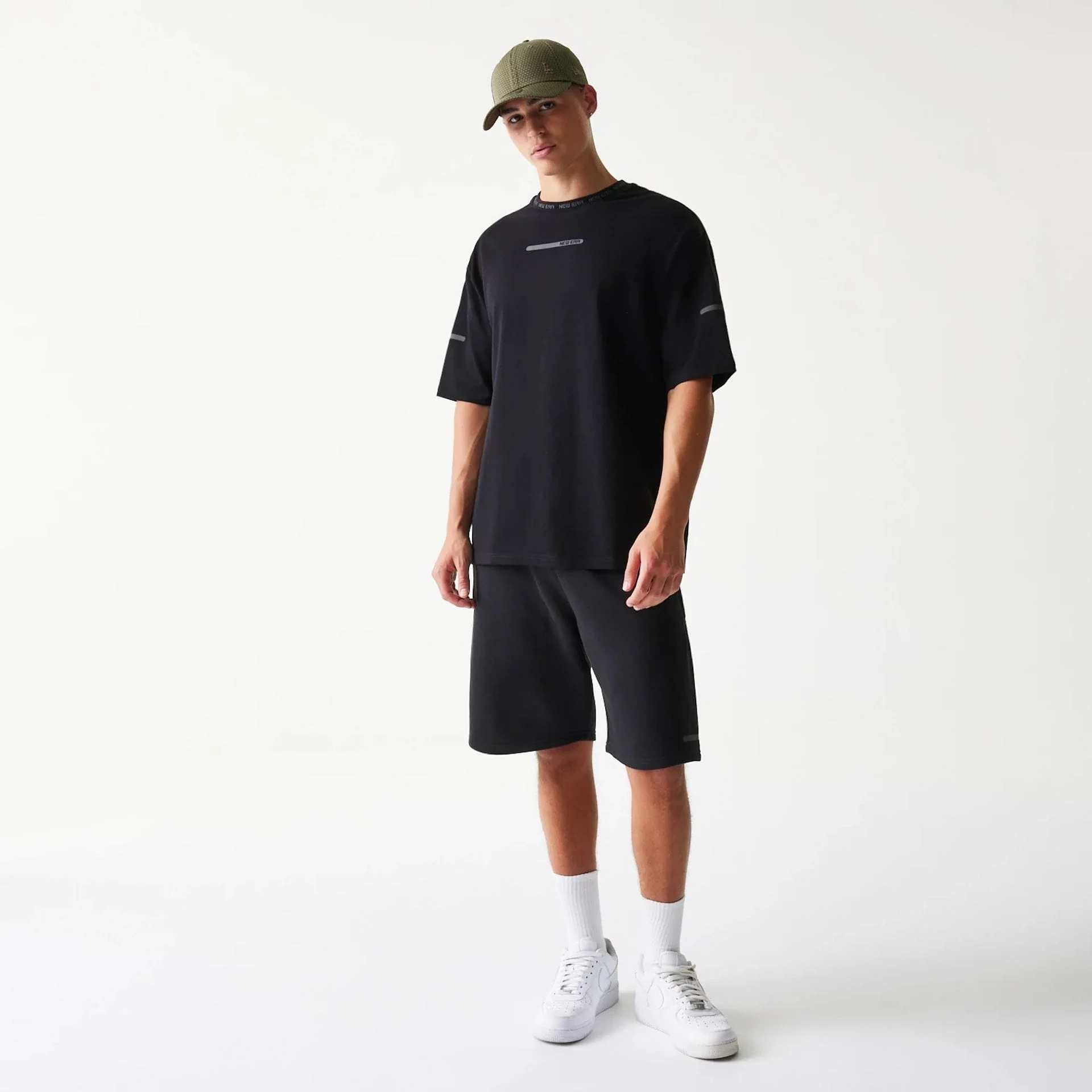 New Era Tech Black Oversized T-Shirt - Image 8