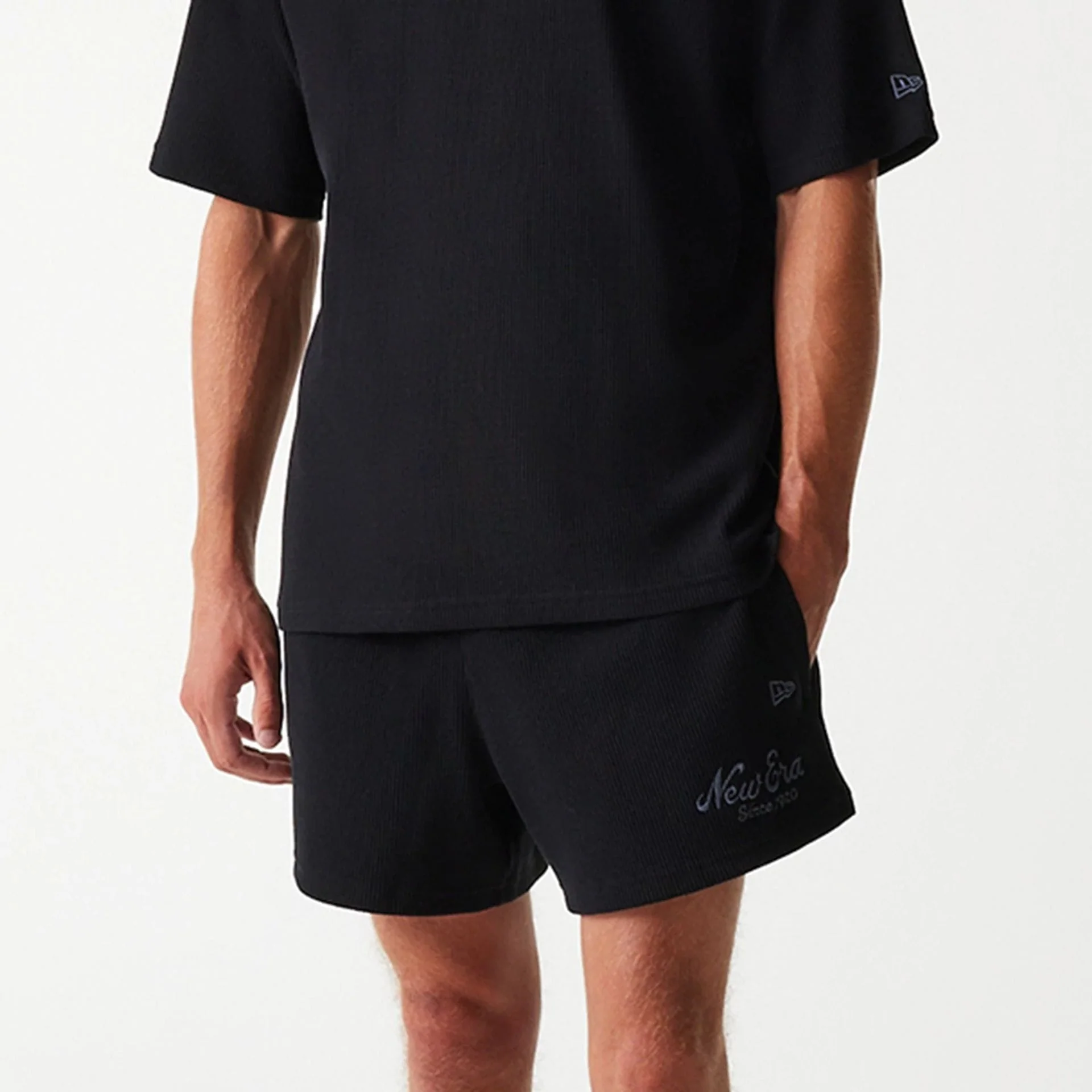 New Era Waffle Black Shorts - Image 3
