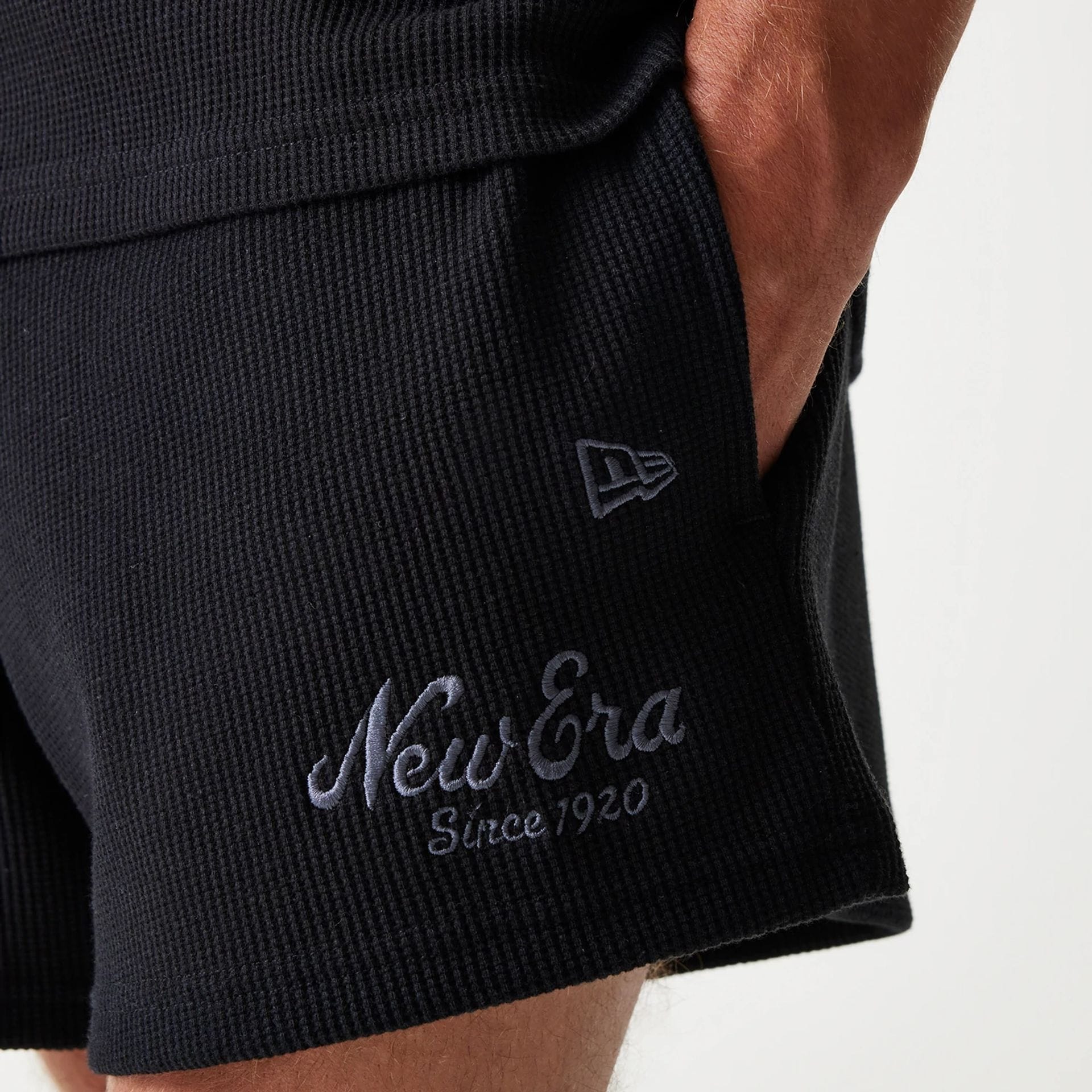 New Era Waffle Black Shorts - Image 6