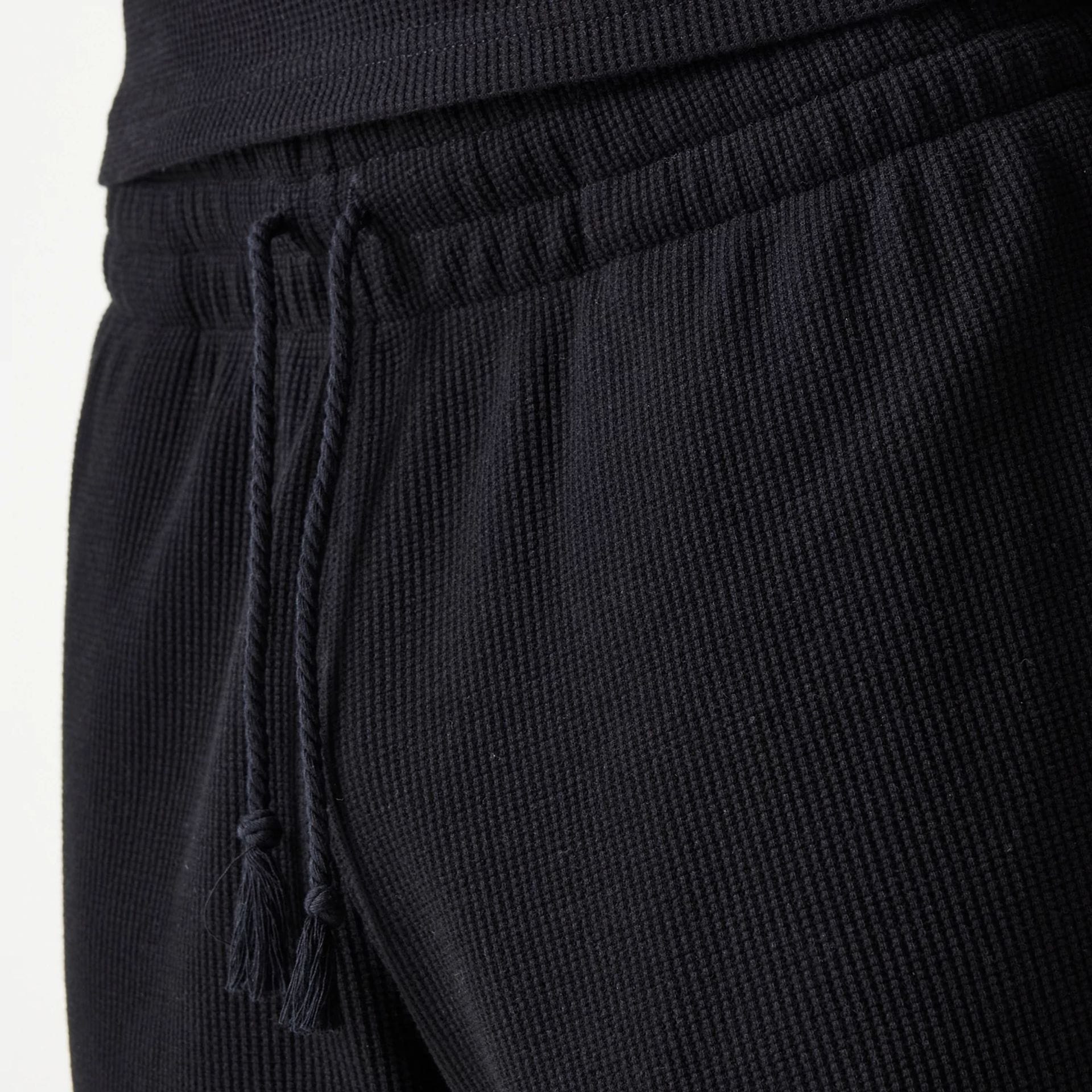 New Era Waffle Black Shorts - Image 8