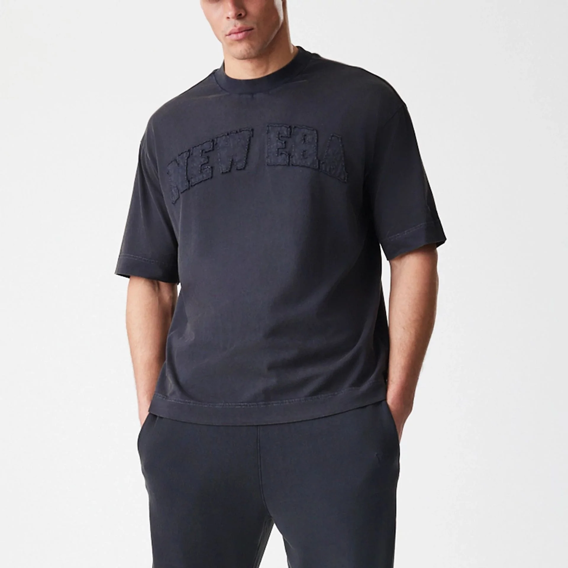 New Era Washed Black Oversized T-Shirt - Image 6