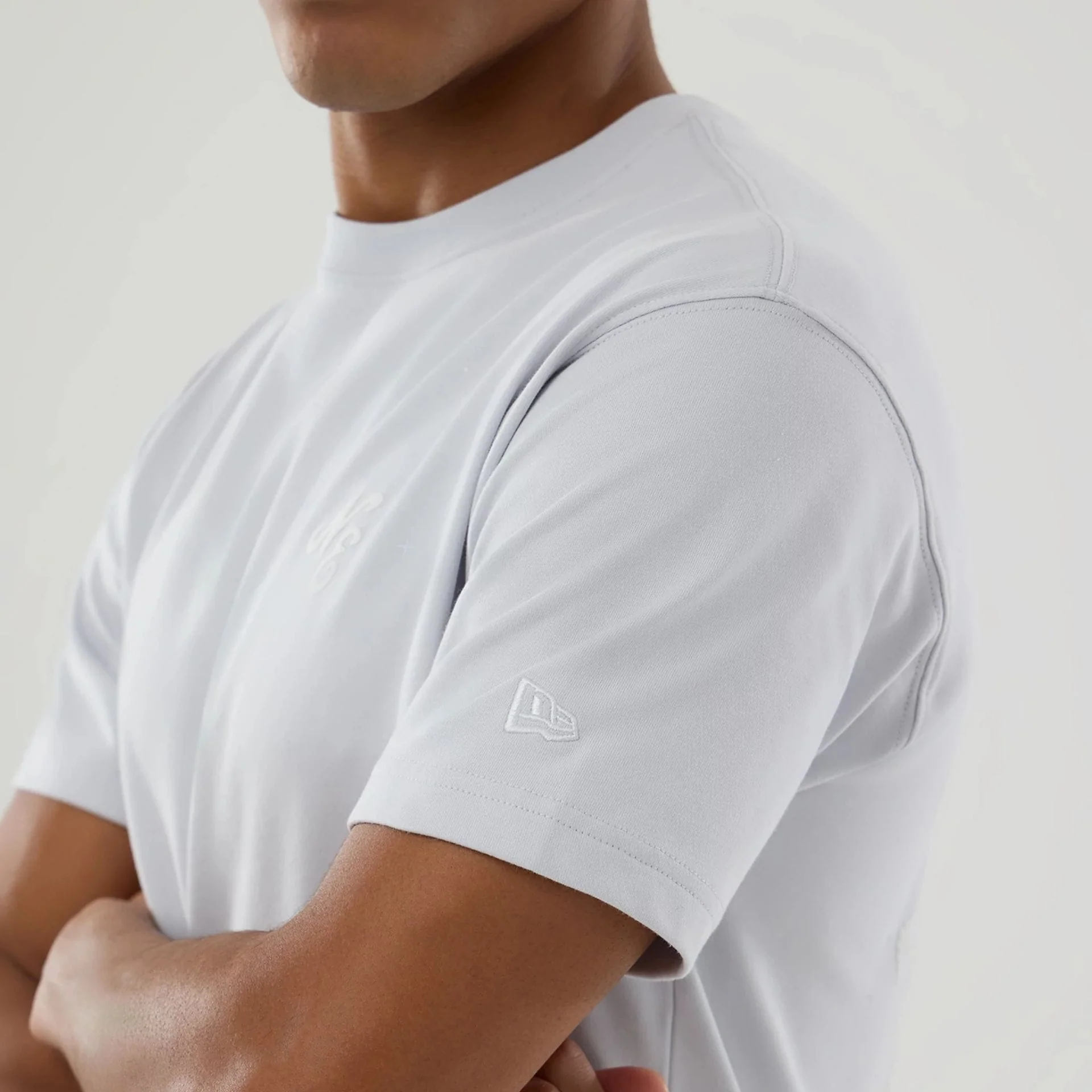 New Era Zodiac Sign Silver T-Shirt - Image 6