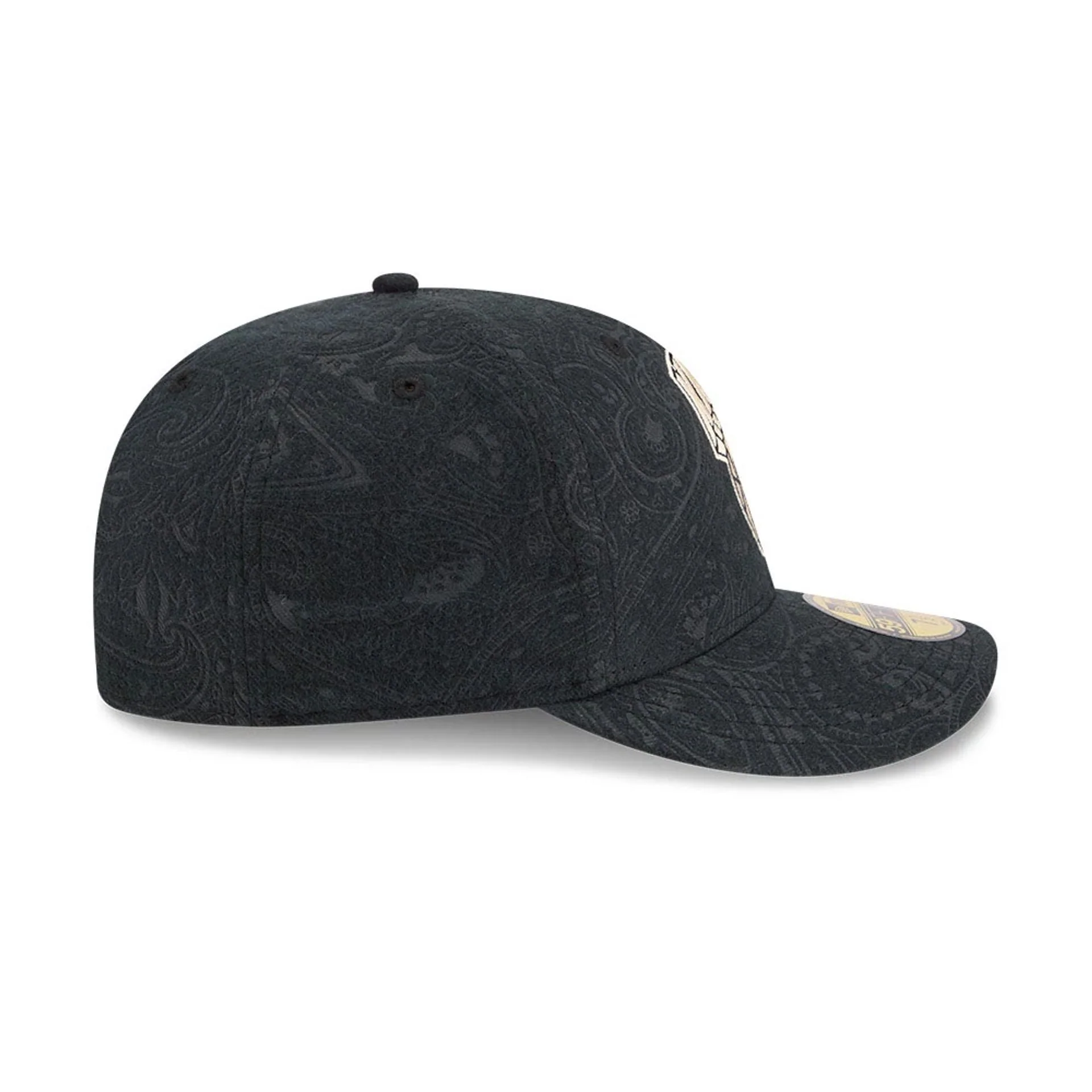 New York Knicks NBA Brushed Cotton Black 59FIFTY Fitted Cap - Image 6