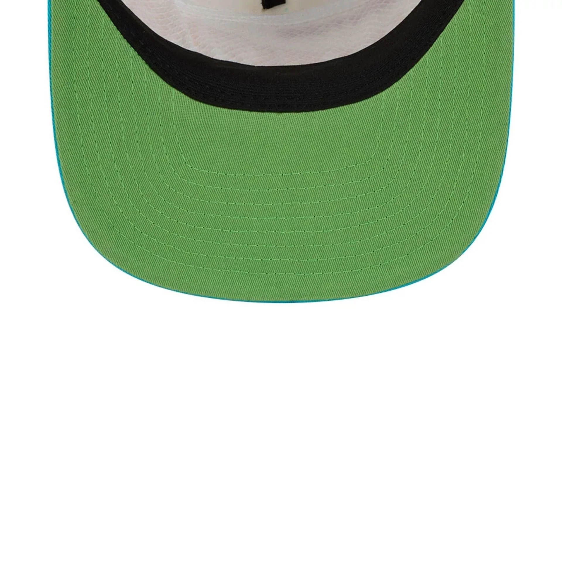 New York Knicks NBA Conference Script White 19TWENTY Adjustable Cap - Image 2