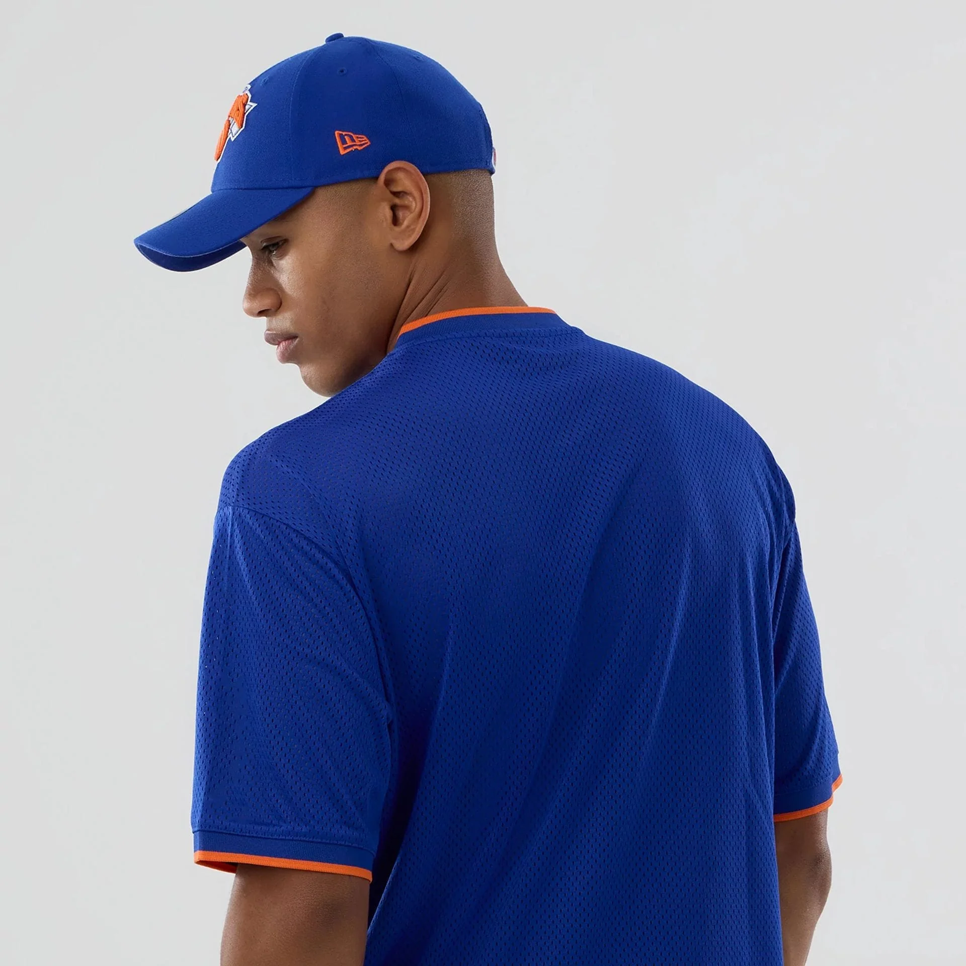 New York Knicks NBA Mesh Blue Oversized T-Shirt - Image 7