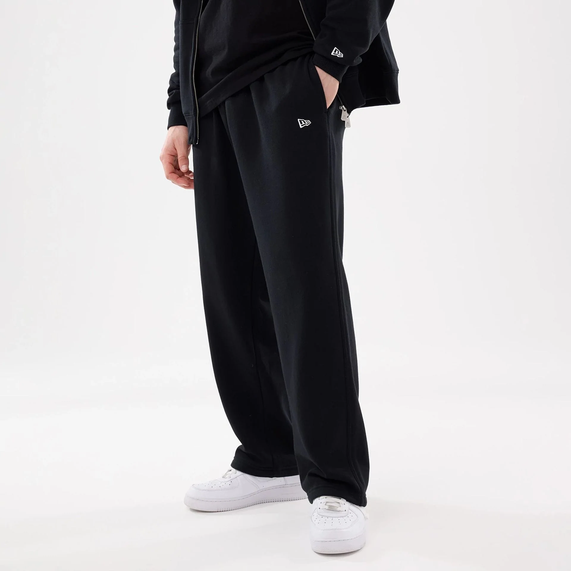 New York Mets MLB Comfort Black Joggers - Image 6