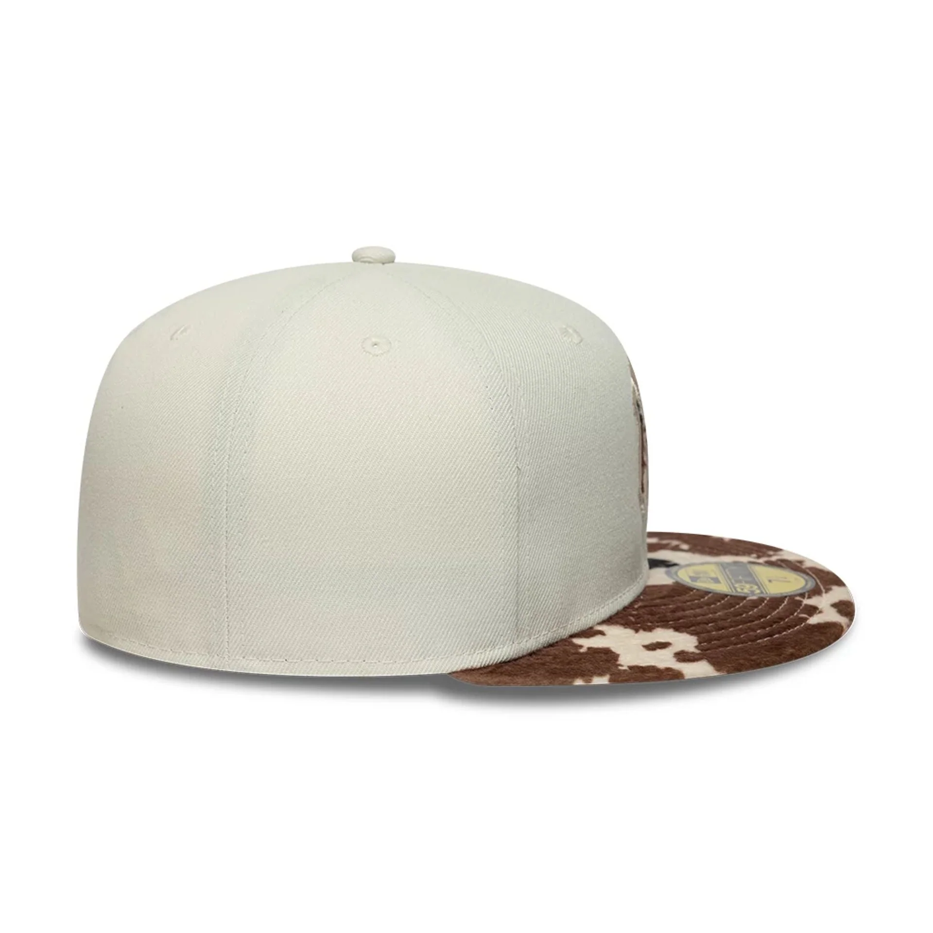 New York Yankees Animal Print Beige 59FIFTY Fitted Cap - Image 6