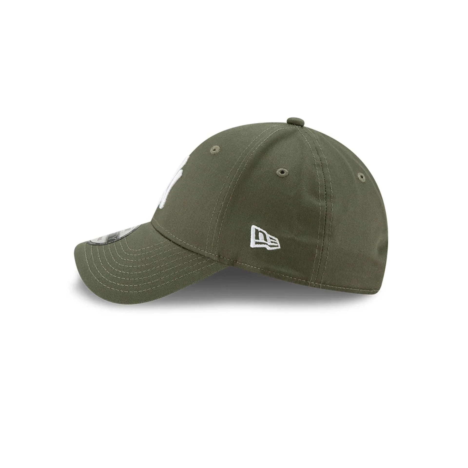 New York Yankees Essential Green 9FORTY Cap - Image 4