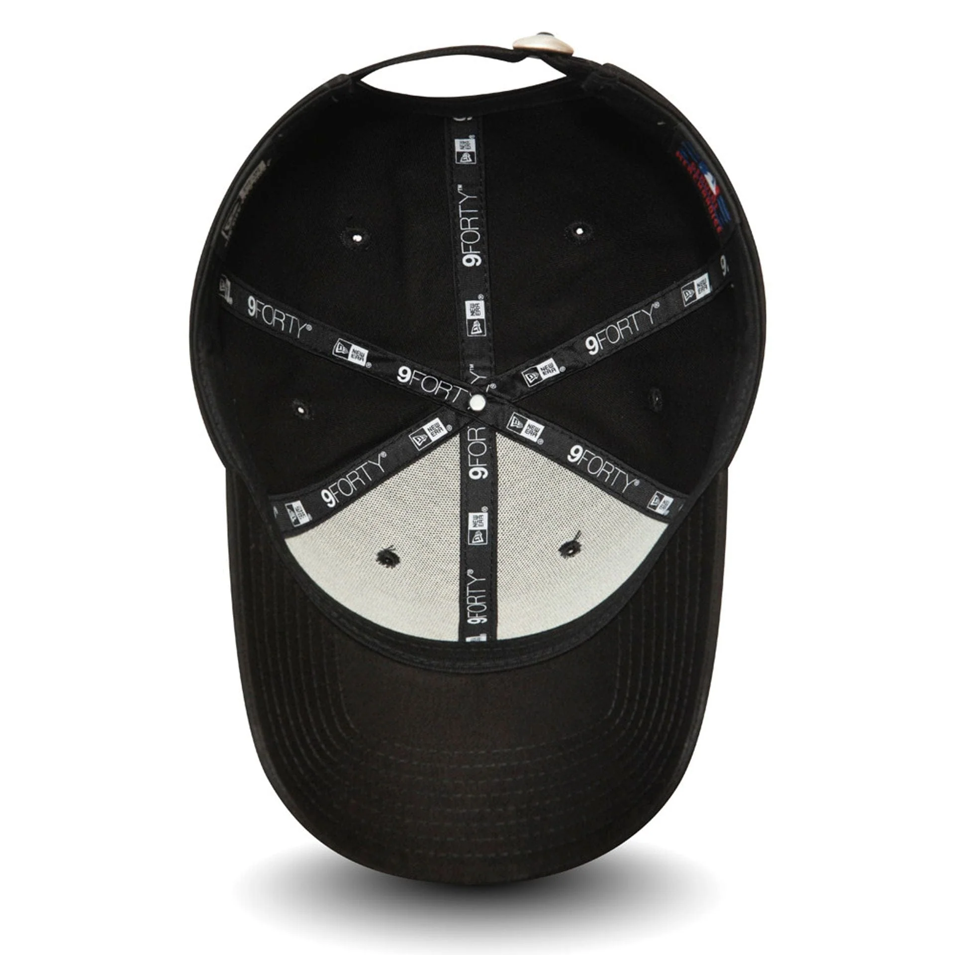 New York Yankees Essential Logo Black 9FORTY Cap - Image 5