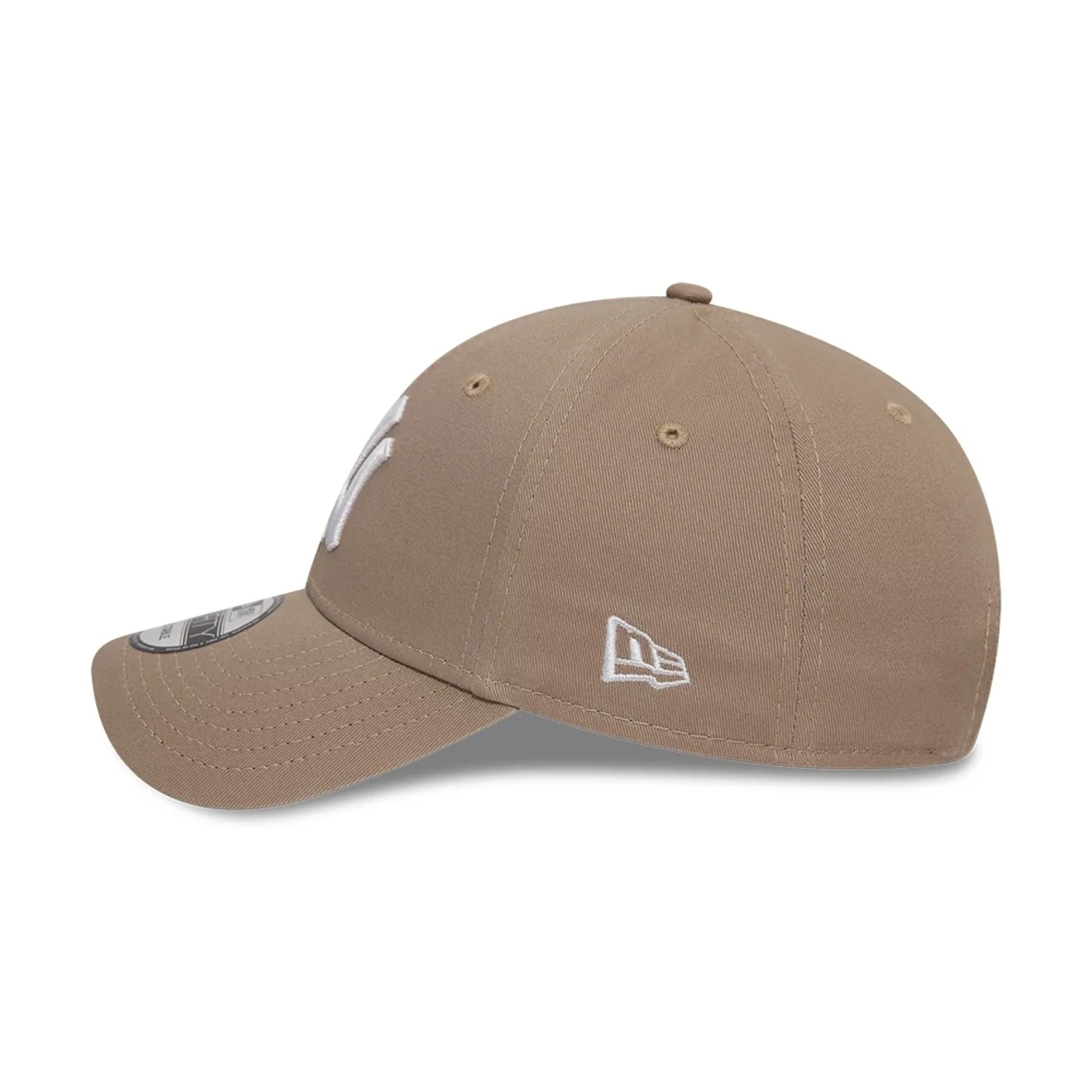 New York Yankees League Essential Pastel Brown 9FORTY Adjustable Cap - Image 4