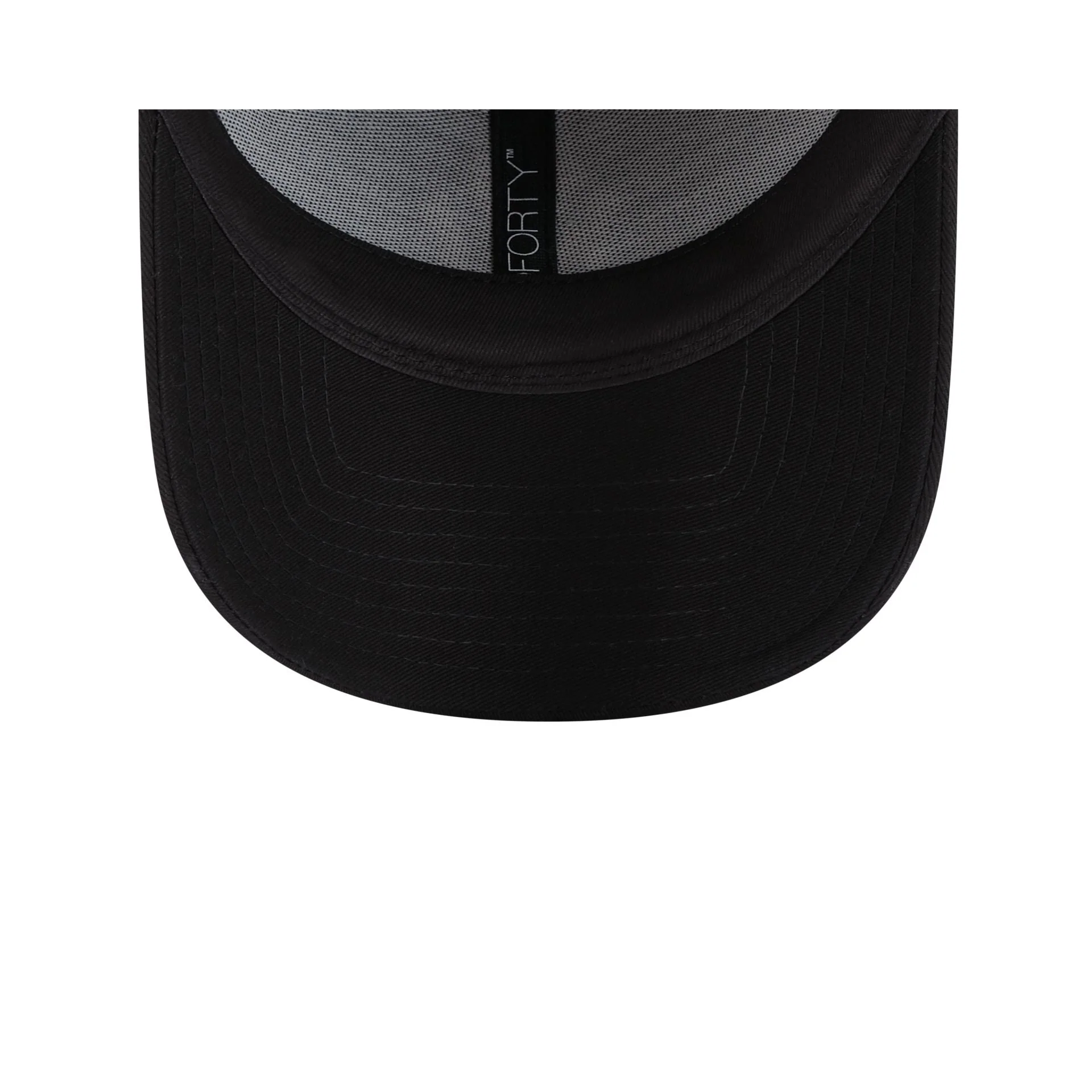 New York Yankees Metallic Logo Womens Black 9FORTY Adjustable Cap - Image 5