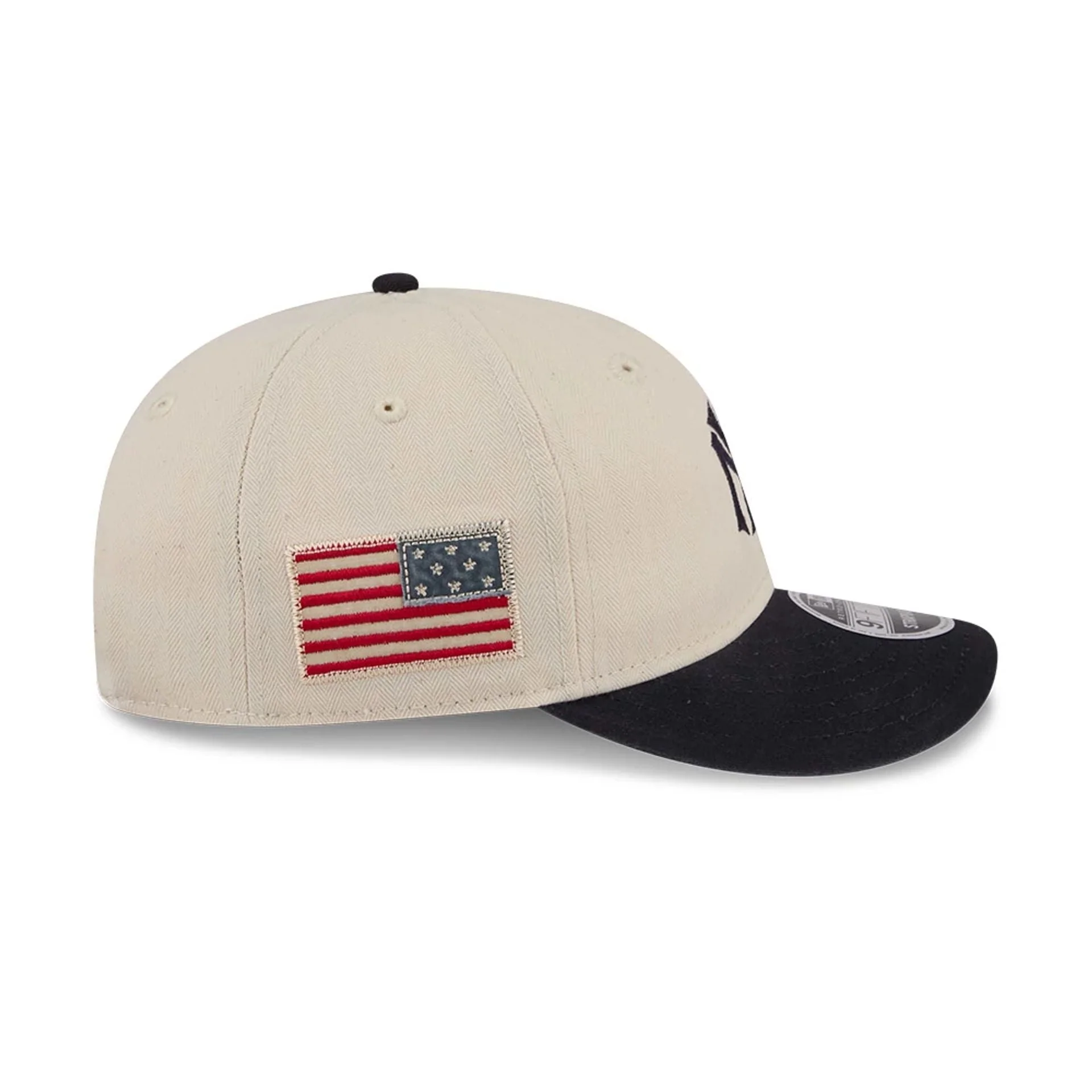New York Yankees MLB Americana Herringbone White Retro Crown 9FIFTY Adjustable Cap - Image 6