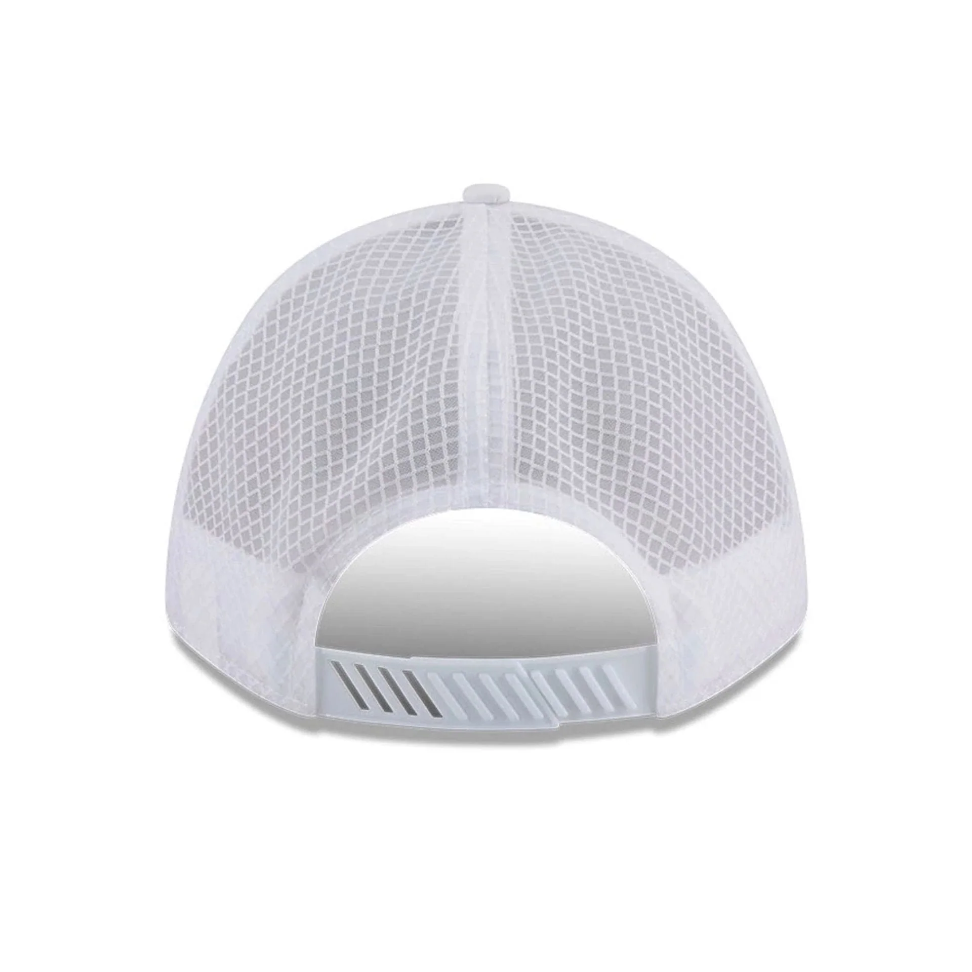 New York Yankees MLB Badged White 9FORTY M-Crown A-Frame Trucker Cap - Image 2
