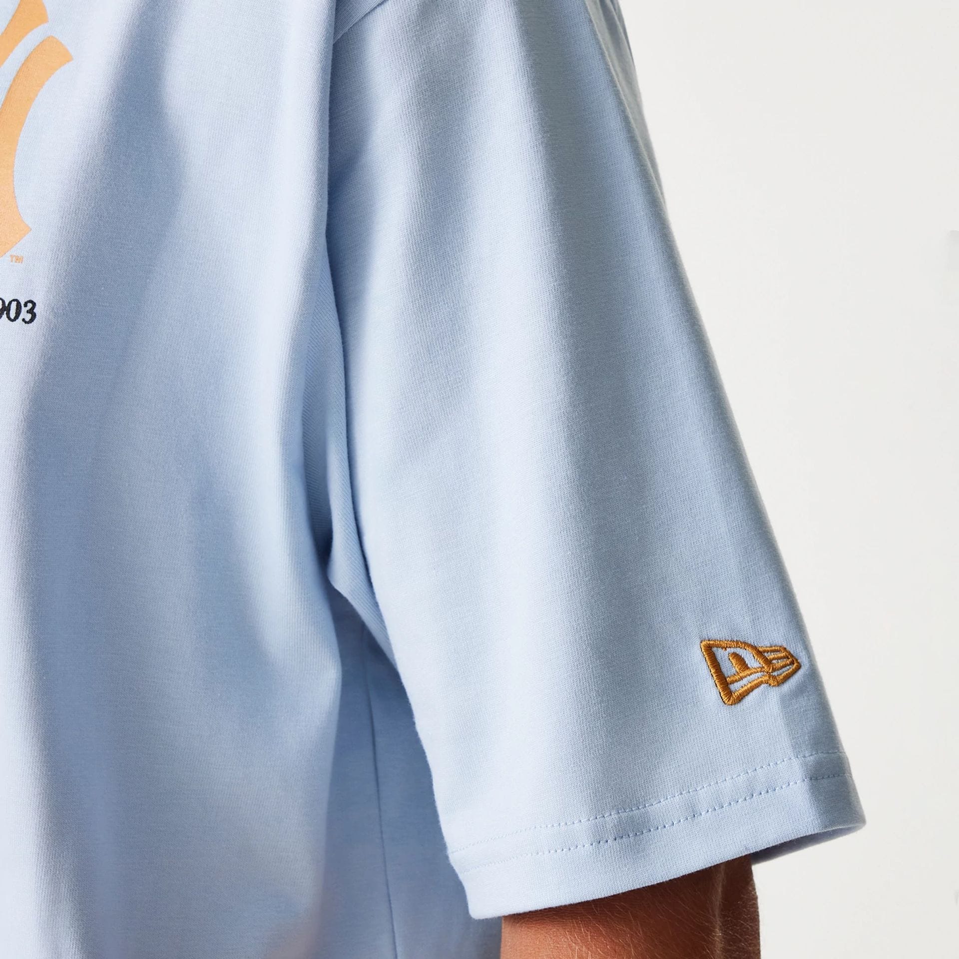 New York Yankees MLB Baseball Graphic Pastel Blue Oversized T-Shirt - Image 8